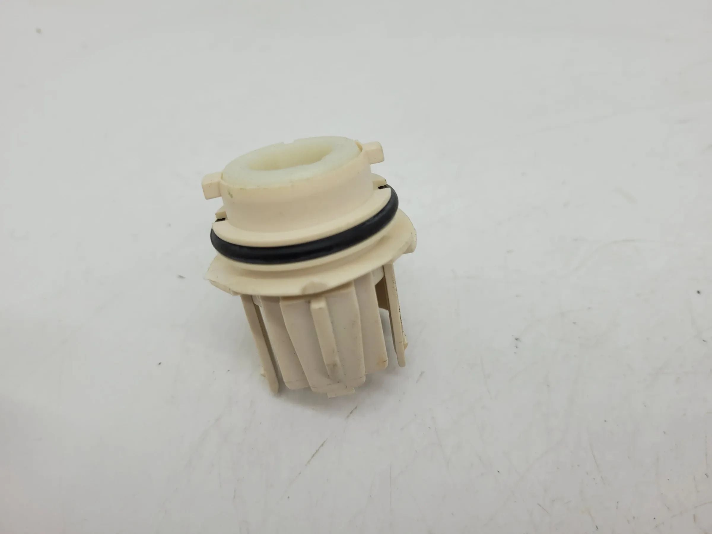 Volvo 940/760 Blinkleuchte Blinker Fassung 2 Vorne Links F734 C2086 T2