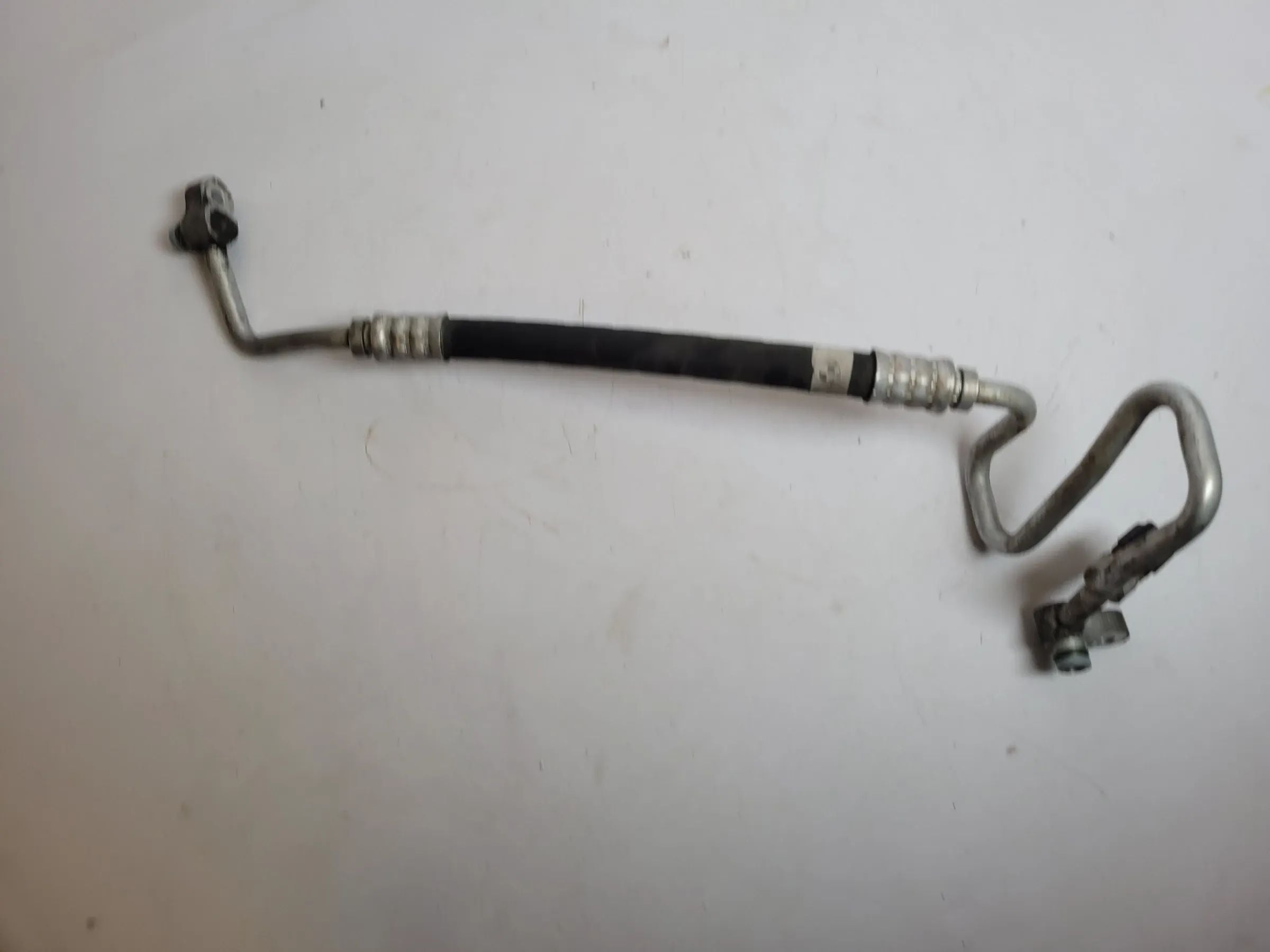 Original BMW X5 E53 Klimaleitung 8377077.05