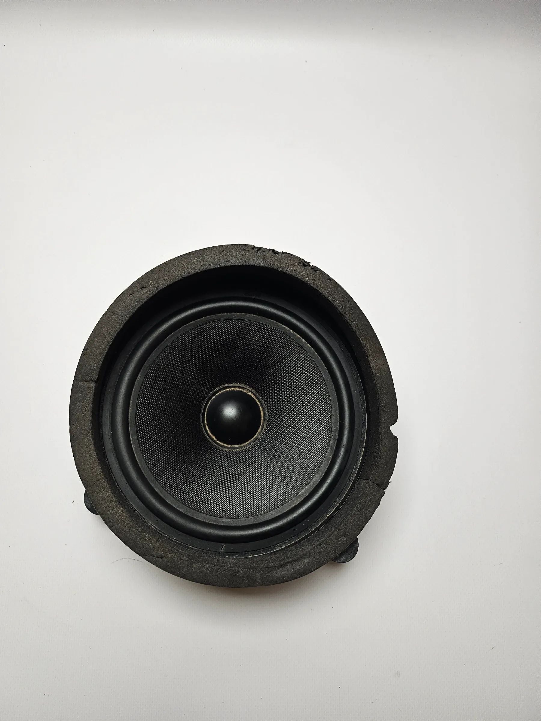 оригинальная акустика BMW E53 X5 задняя левая 8379093