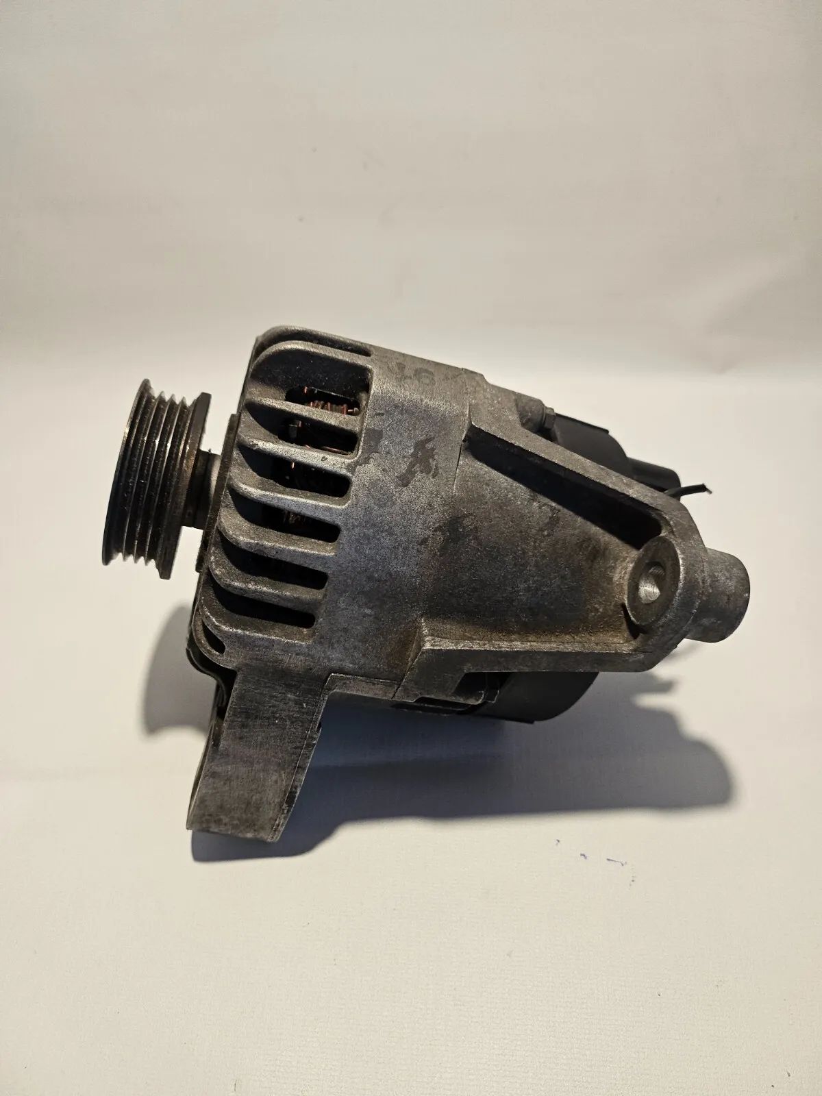 alternador original DENSO FIAT Punto 188 - 60A Generador 46813059