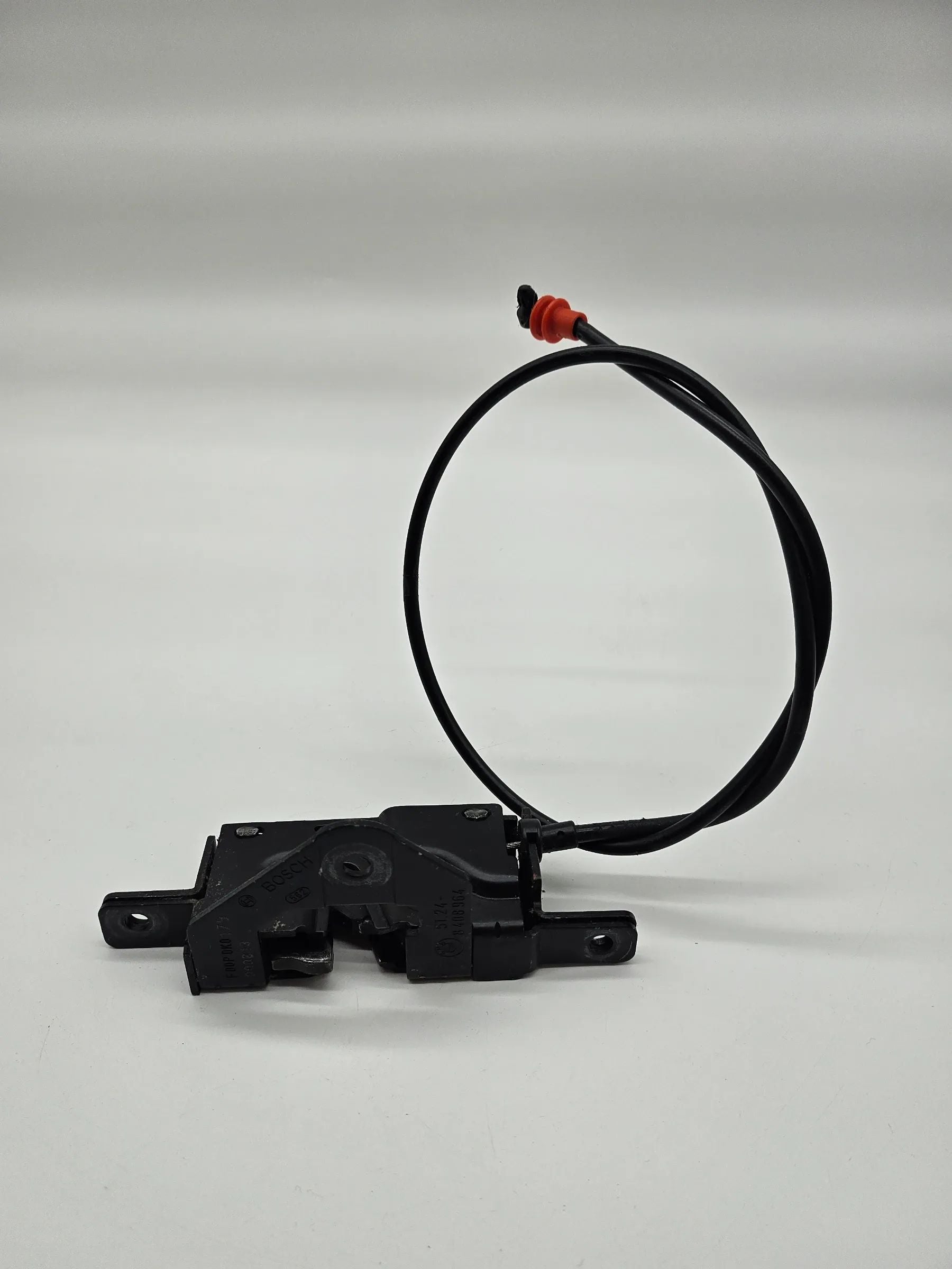 Serrure de hayon en bas à droite pour BMW X5 (E53) 3.0D 8408964