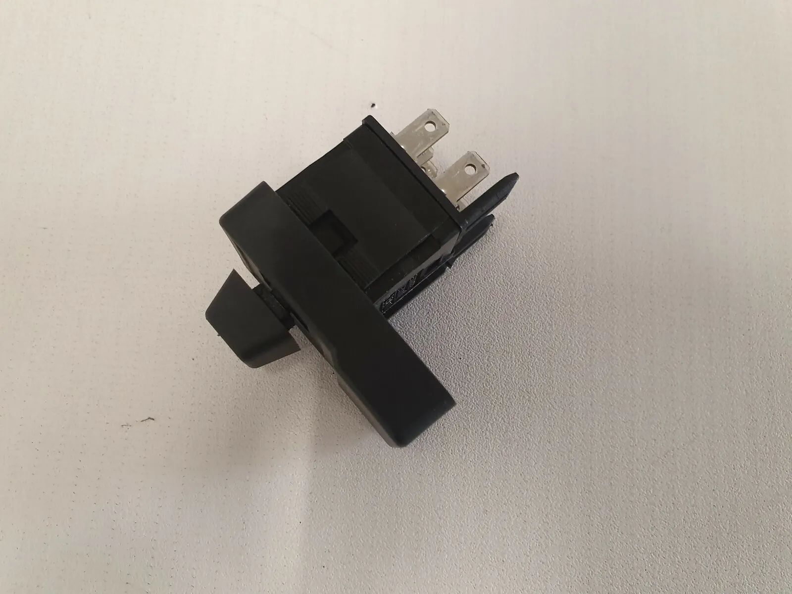 Original Interruptor de ajuste de espejo para Citroen Berlingo M9203 K23