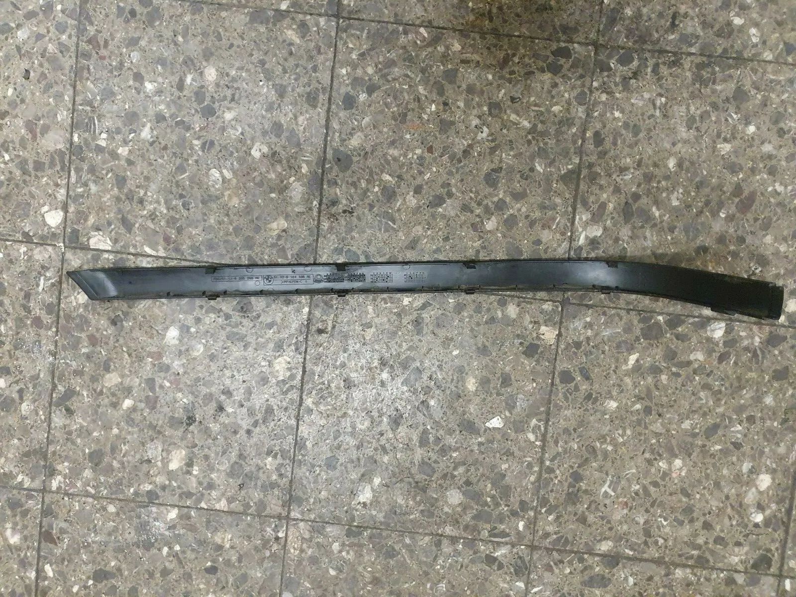 oryginalna listwa zderzakowa tylna prawa BMW 8184508 e39 limousine