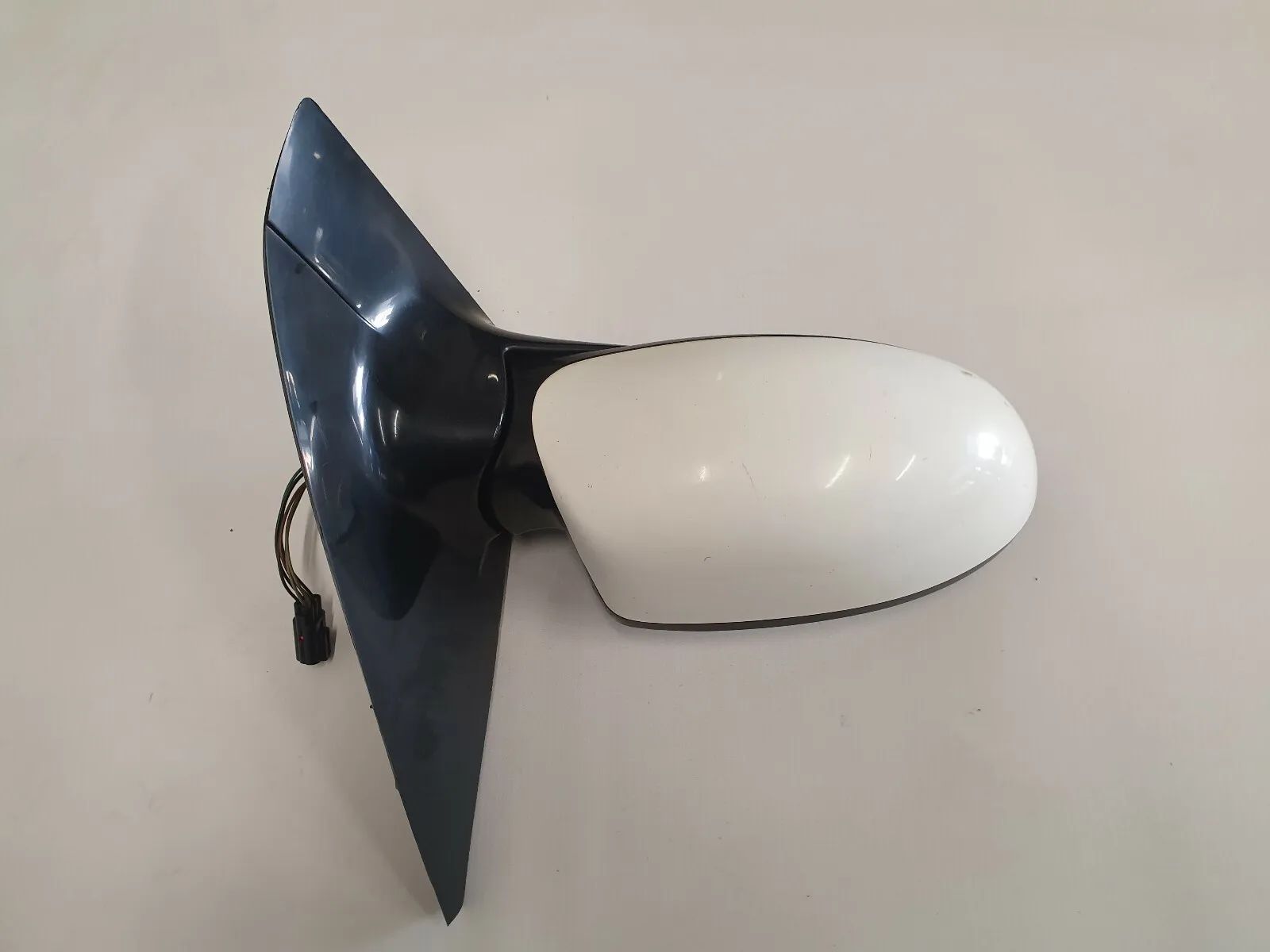 Espejo exterior espejo blanco derecho 3004-534R FORD FOCUS KOMBI (DNW) 1.6 16V K23