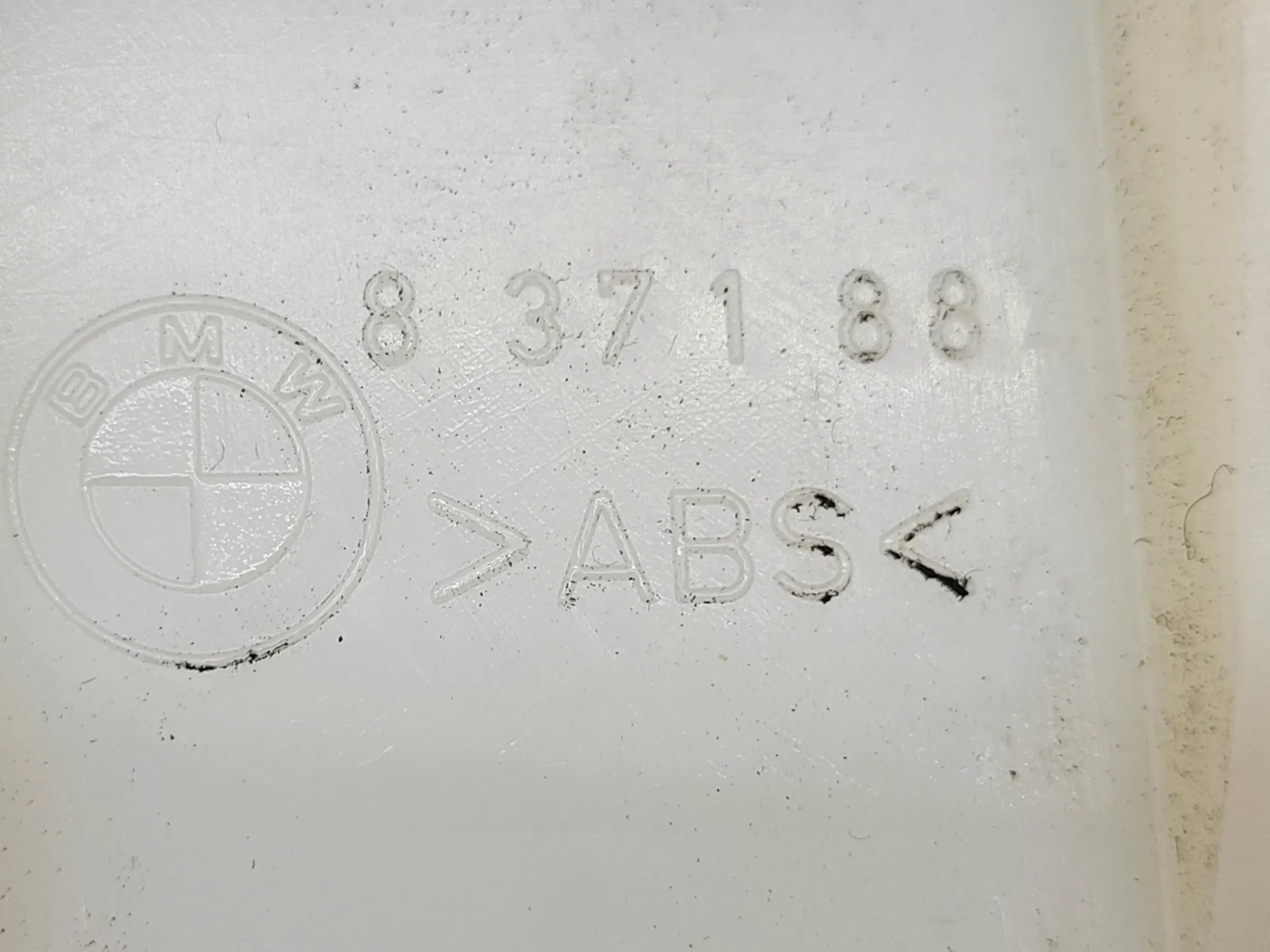 BMW 5er Touring E39 Sicherungskasten Relaishalter 8371884 Original