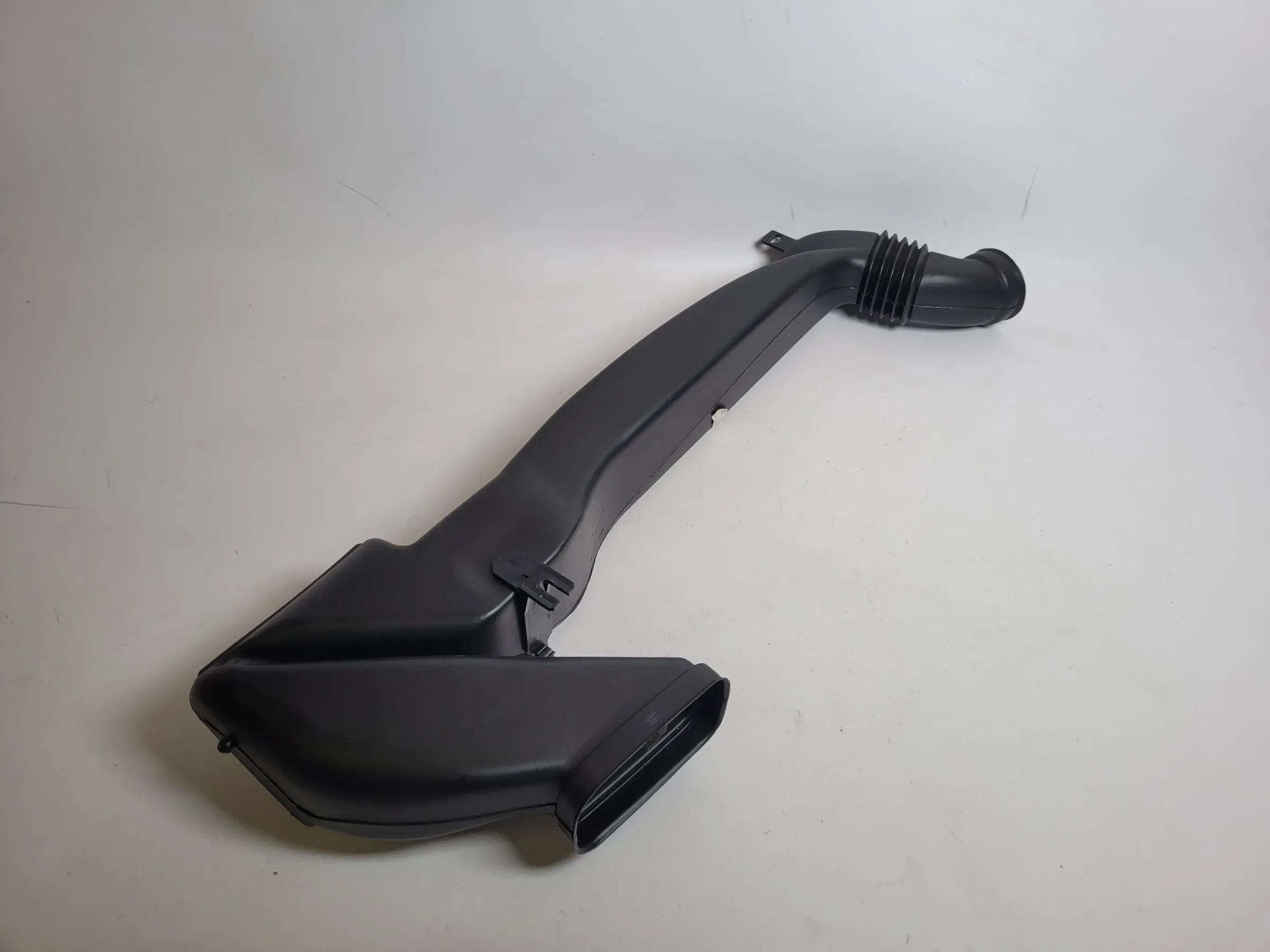 BMW 5er Touring E39 Kaltluftkanal Luft Rechts 64.22-8159752 Original