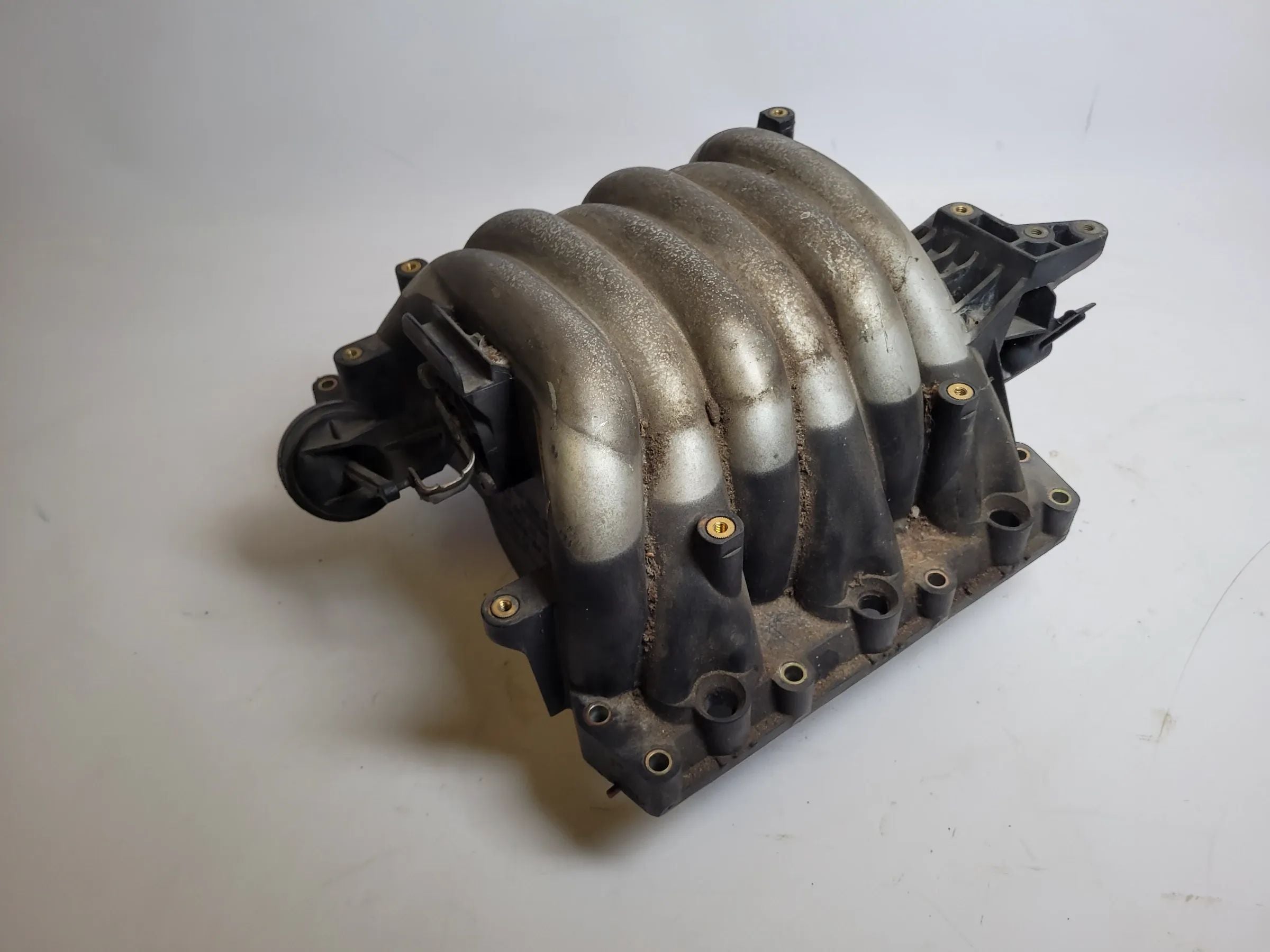 Audi A4/A6 4B/8D 2.4, 121KW Ansaugbrücke Ansaugkrümmer 078133151AK Original