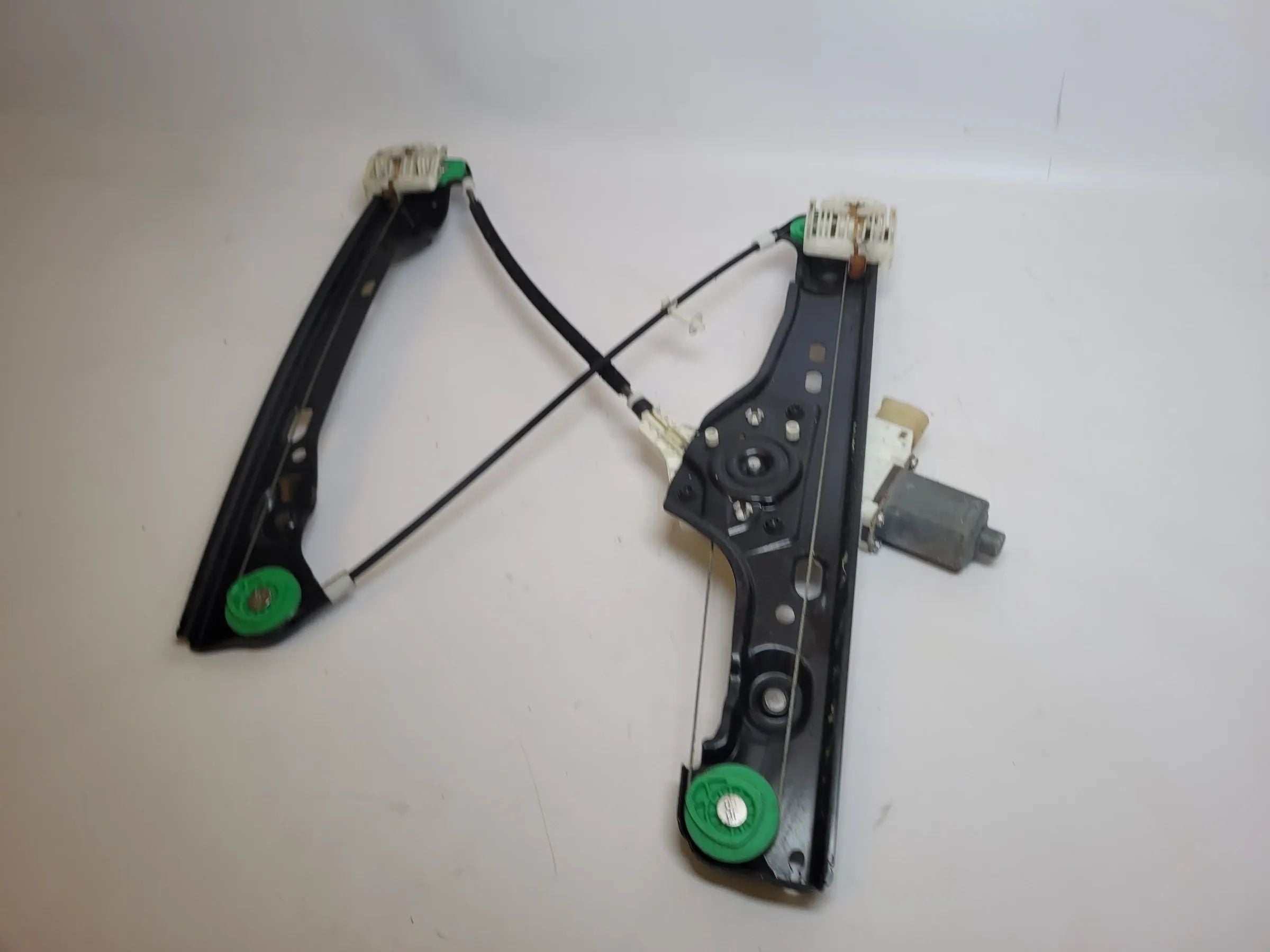 BMW 3er Touring E91 Fensterhebermotor + Gestänge Vorne Rechts 7060266 Original