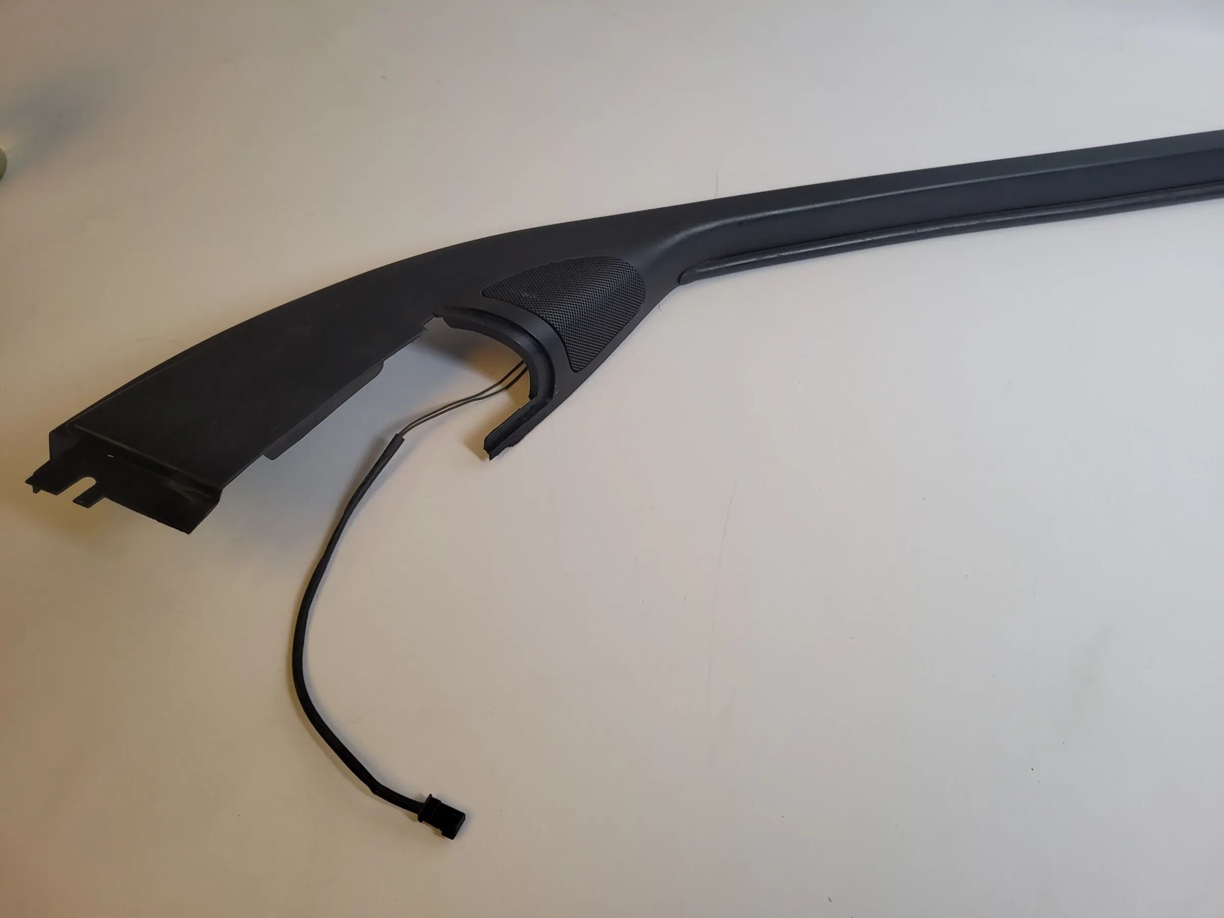 BMW 5er Touring E39 Blende Fensterrahmen Tür Rechts Vorne 8183732A Original