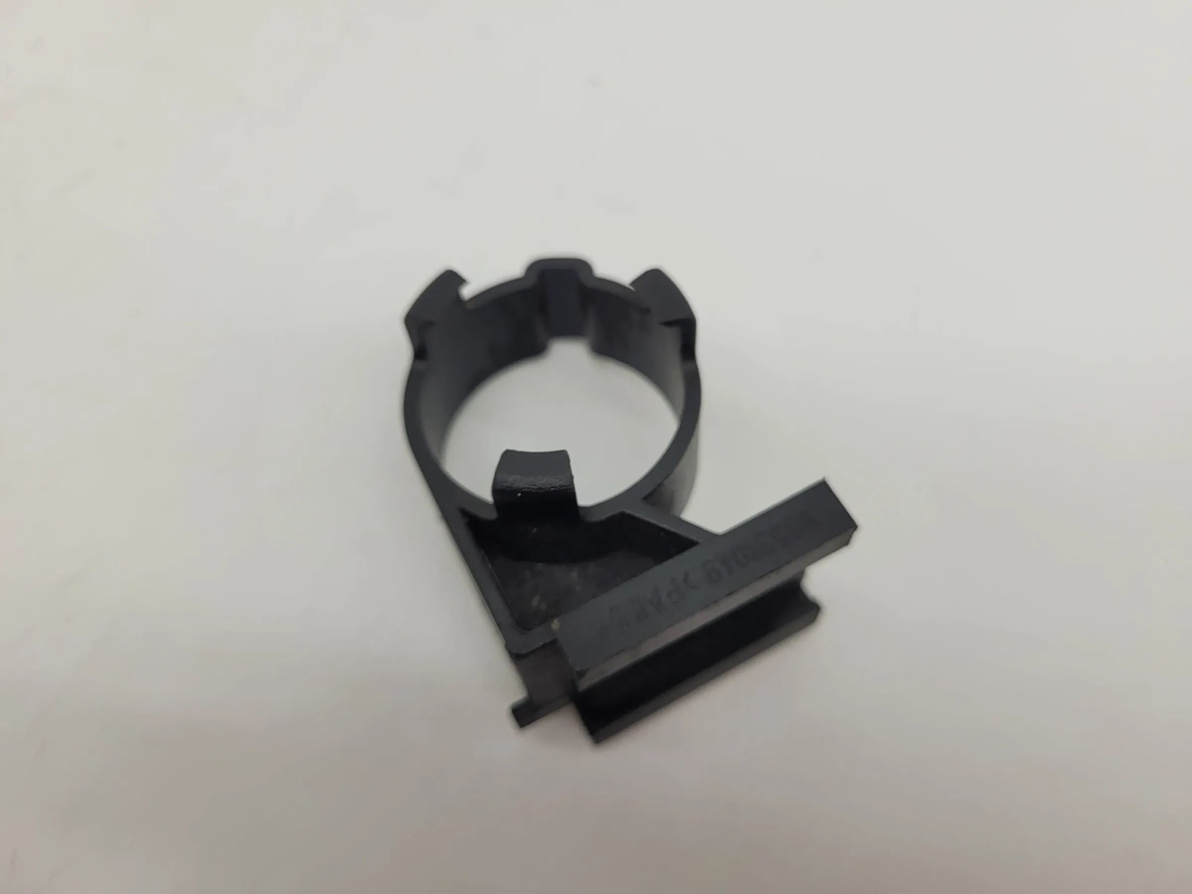 Opel Astra G T98 Halter Ventil Vakuumpumpe 90531049 (Original)