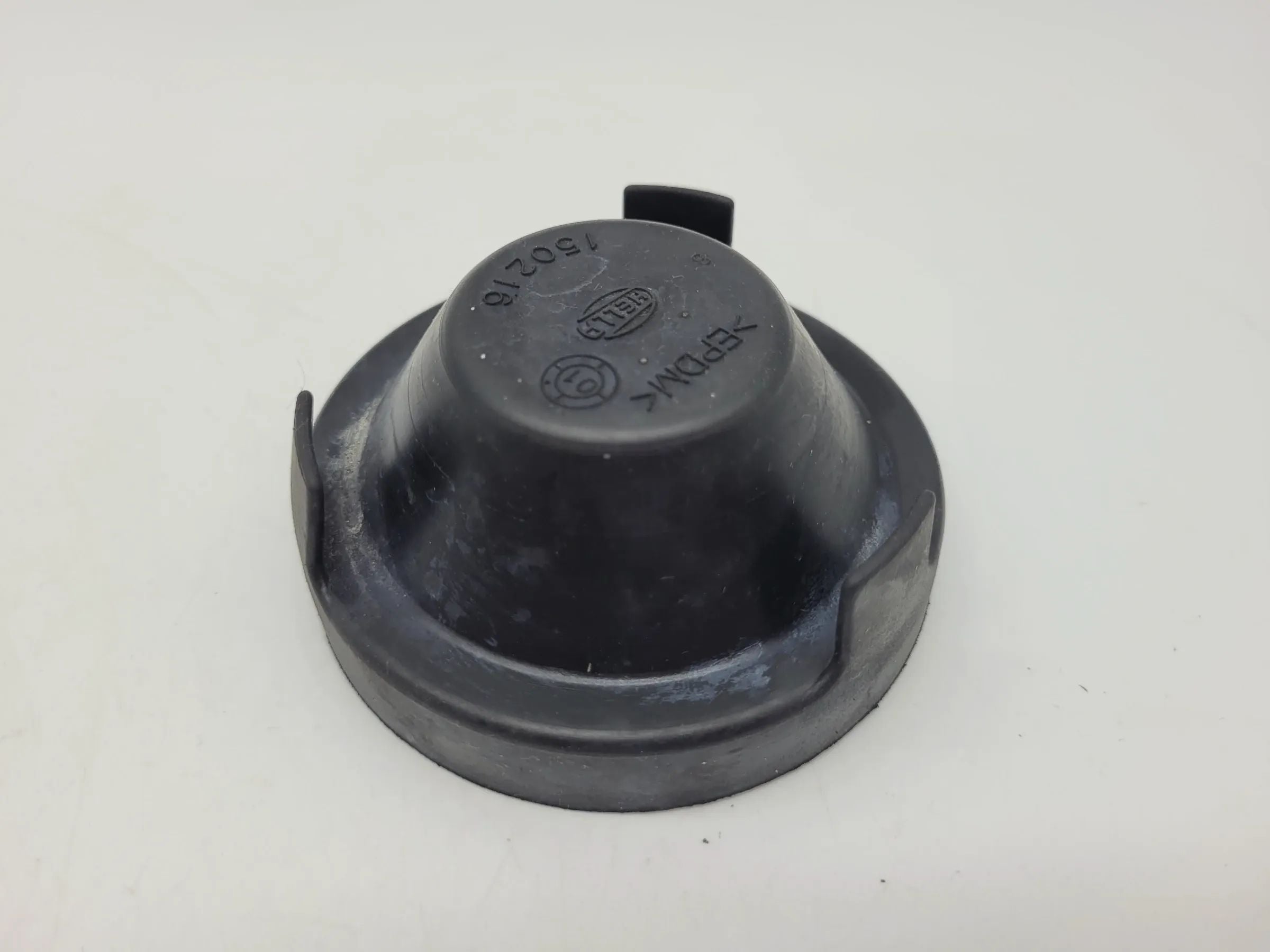 Opel Omega B V94 Scheinwerfer Kappe Deckel L/R 150216 (Original)