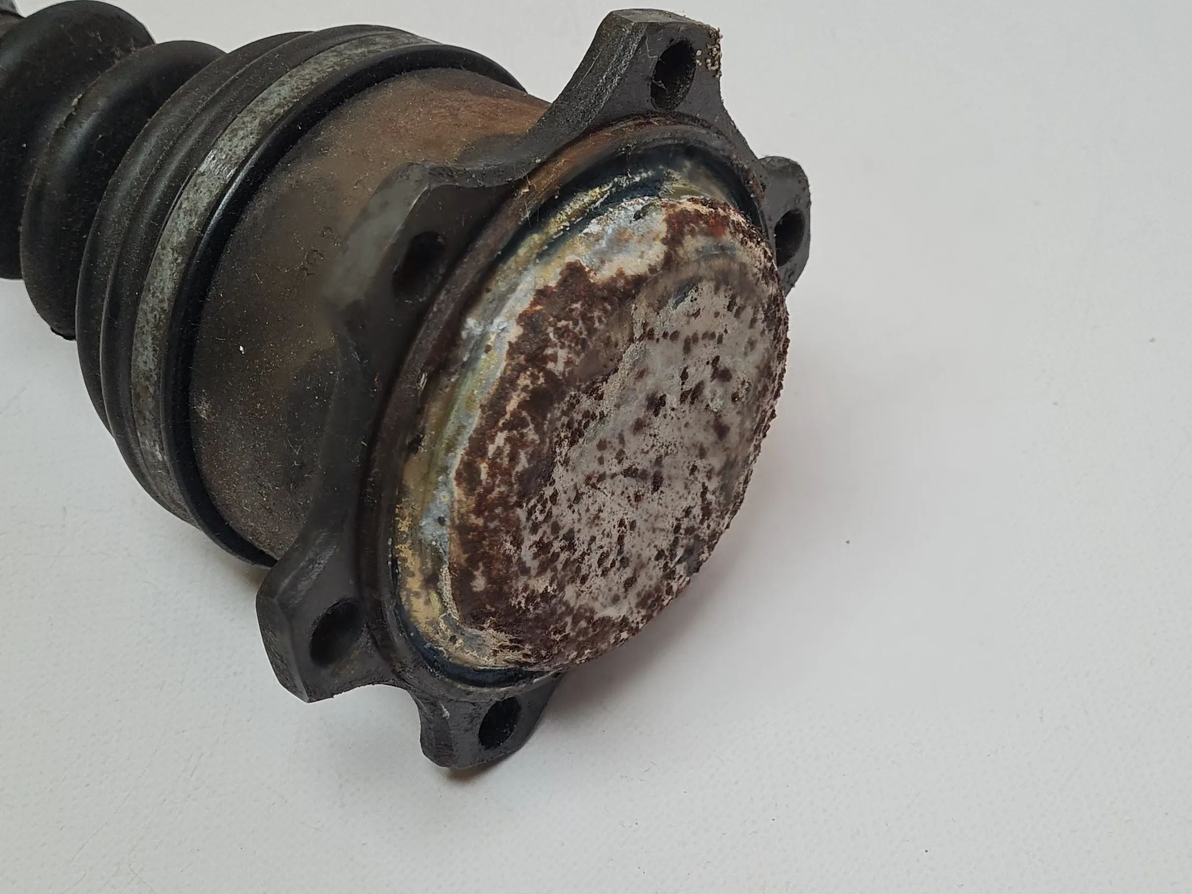 Audi A6 4B2/4B4 2.4 V6 Antriebswelle Rechts 4B0407272C (Original)