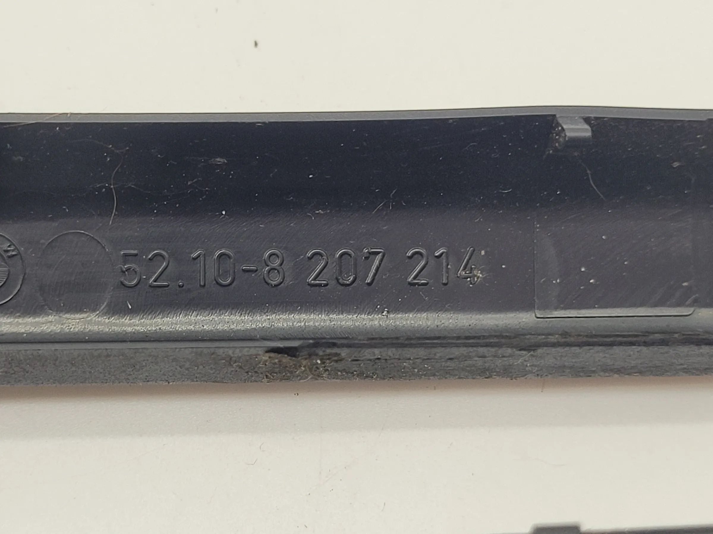 BMW 5er Touring E39 Sitzverkleidung Sitzschiene Rechts 51.10-8207214 Original