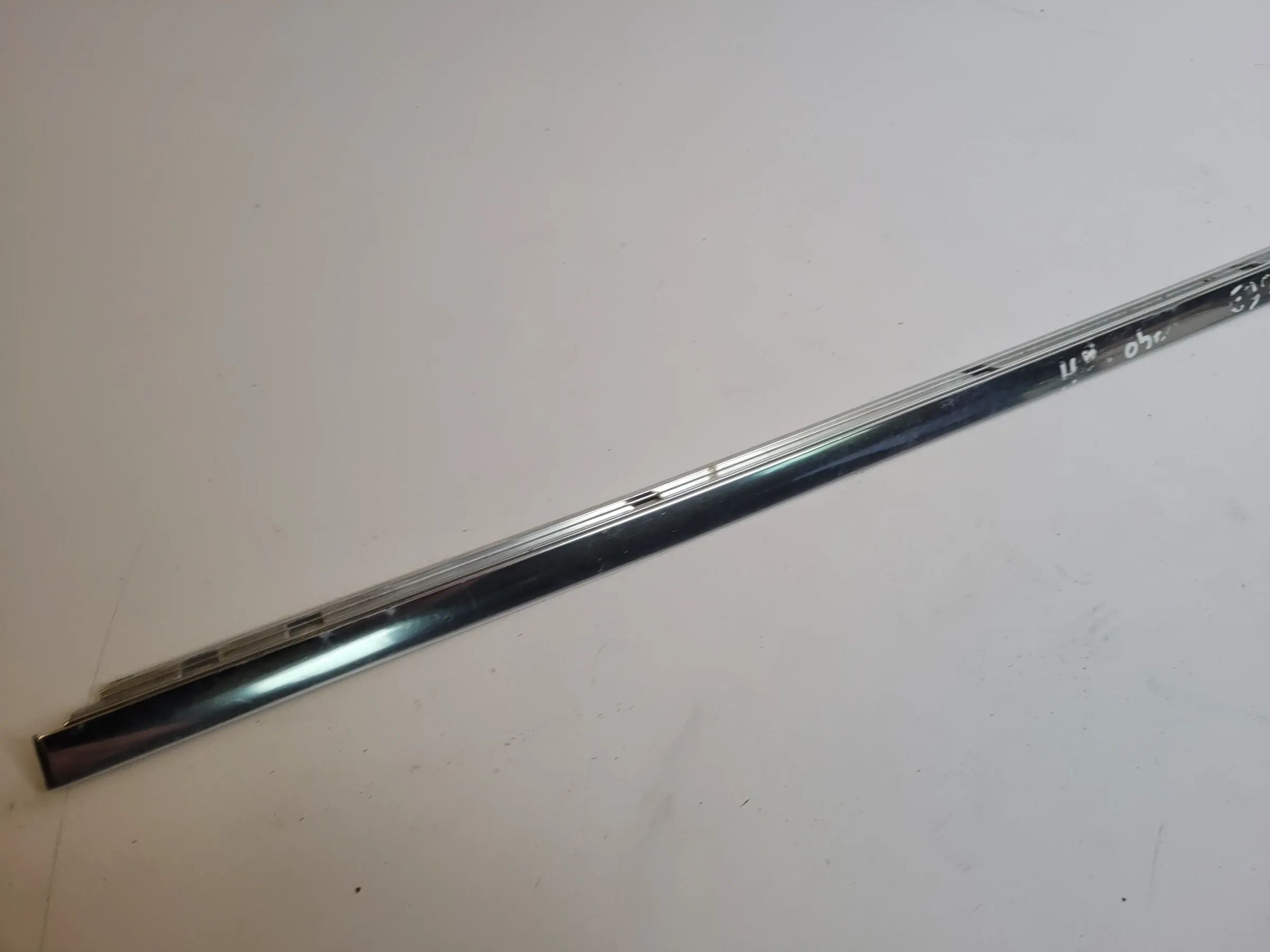 Original BMW 5er Touring E39 Tür Chrom Leiste Hinten Links Oben