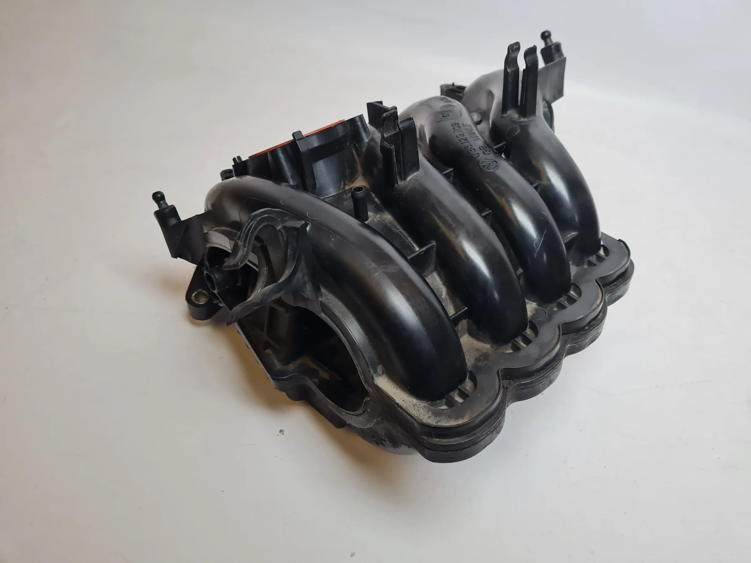 Original VW/Seat Ibiza/Polo 1.6 (6L/54/9A) Ansaugkrümmer Mahle 036129620
