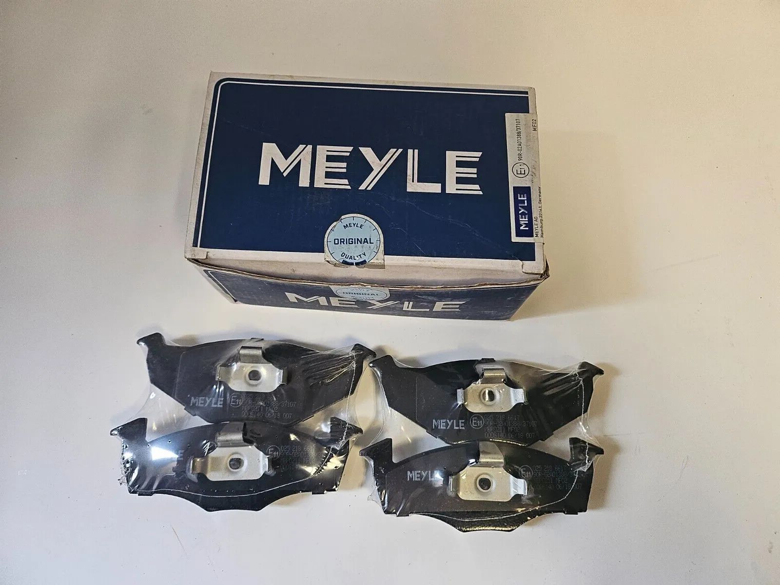 MEYLE Bremsbeläge Satz Bremsklötze Vorne für VW POLO (9N) GOLF III (1H1) 025 218