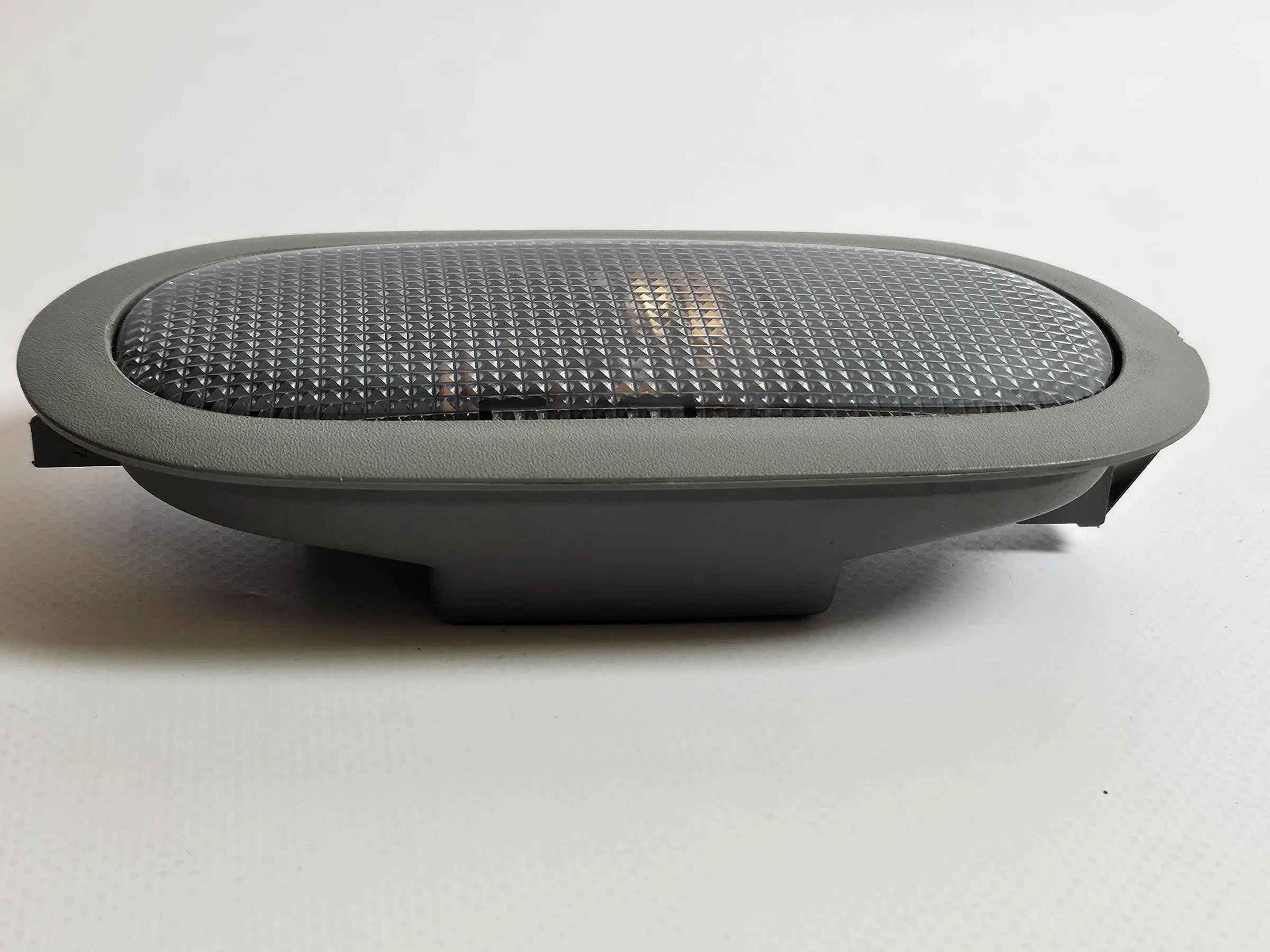 Orig RENAULT CLIO 2 II  Innenraum Deckenbeleuchtung Leselicht Leuchte 7700410612