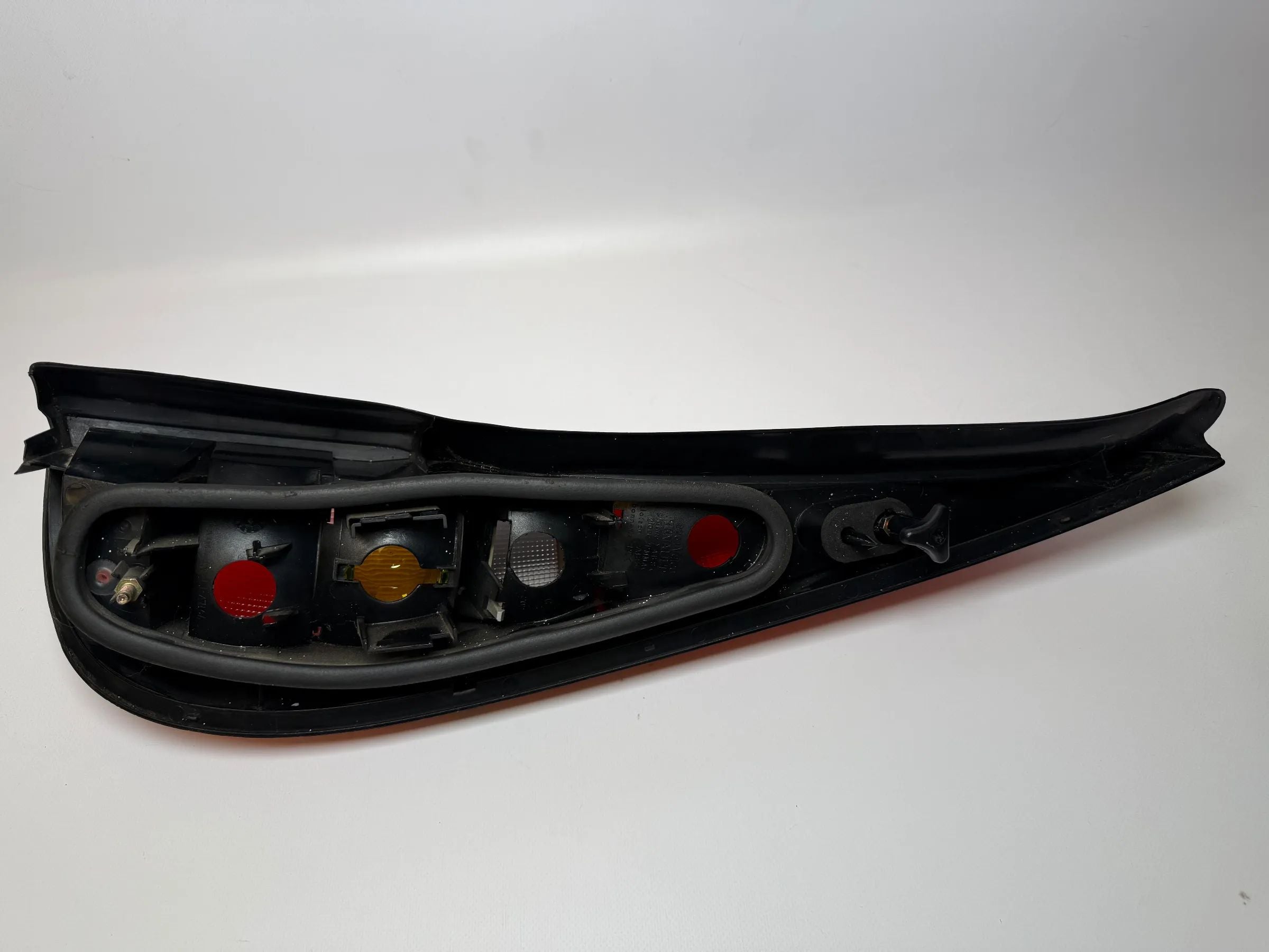 Oryginalne tylne światło prawe Renault Laguna I (56) Valeo 2261