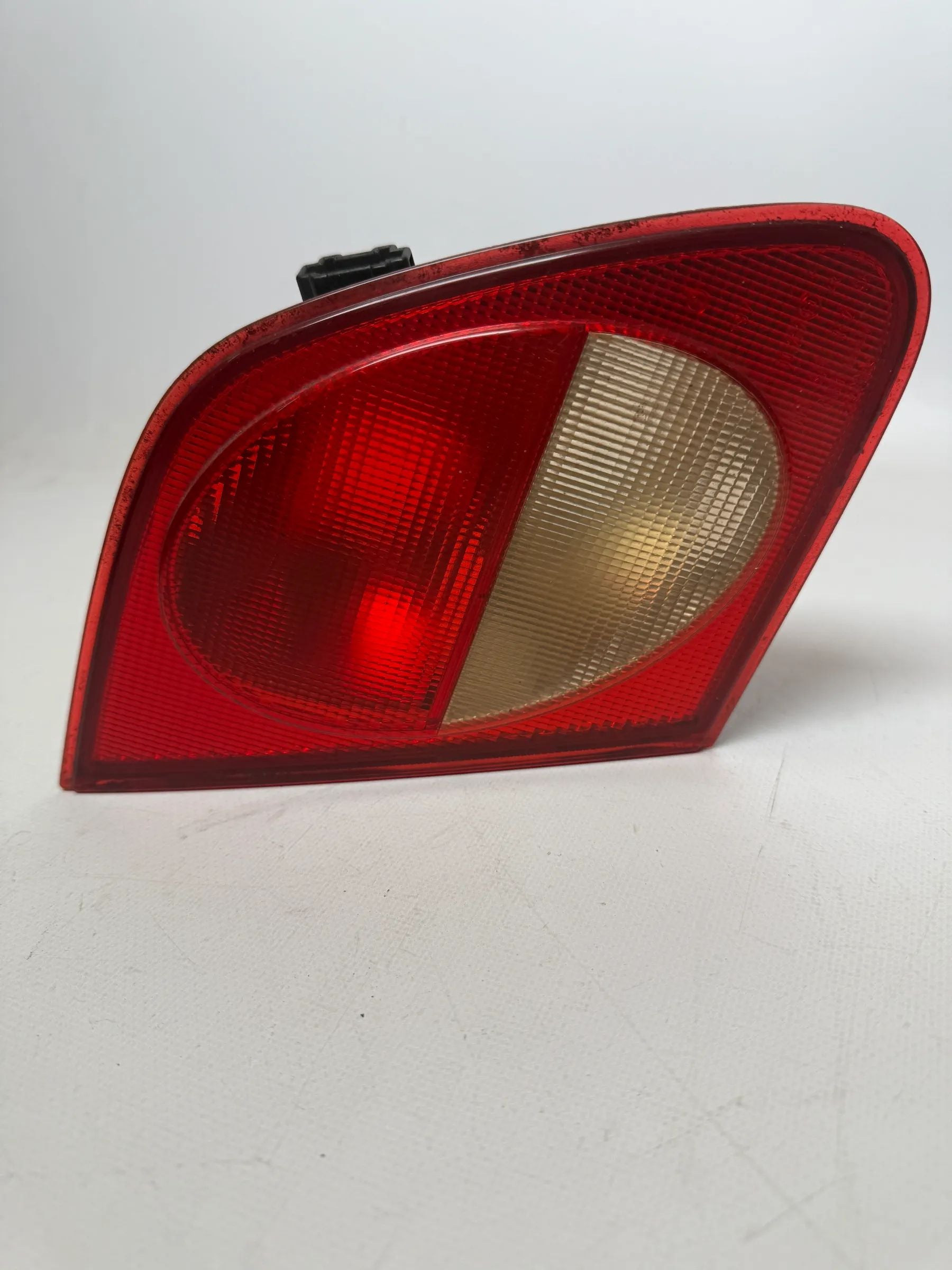 Original Mercedes E-Klasse (W210) Rückleuchte Links Hinten A2108200964