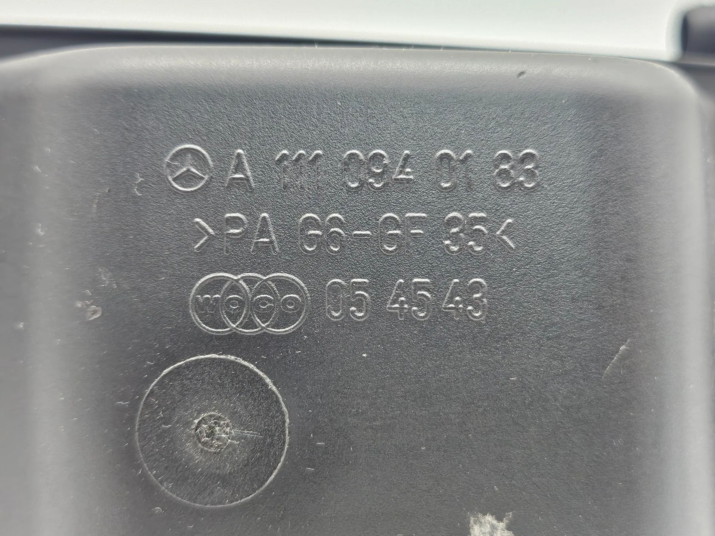 Original Mercedes-Benz C200 CL203 W203 Luftfiltergehäuse  M111 A1110940183