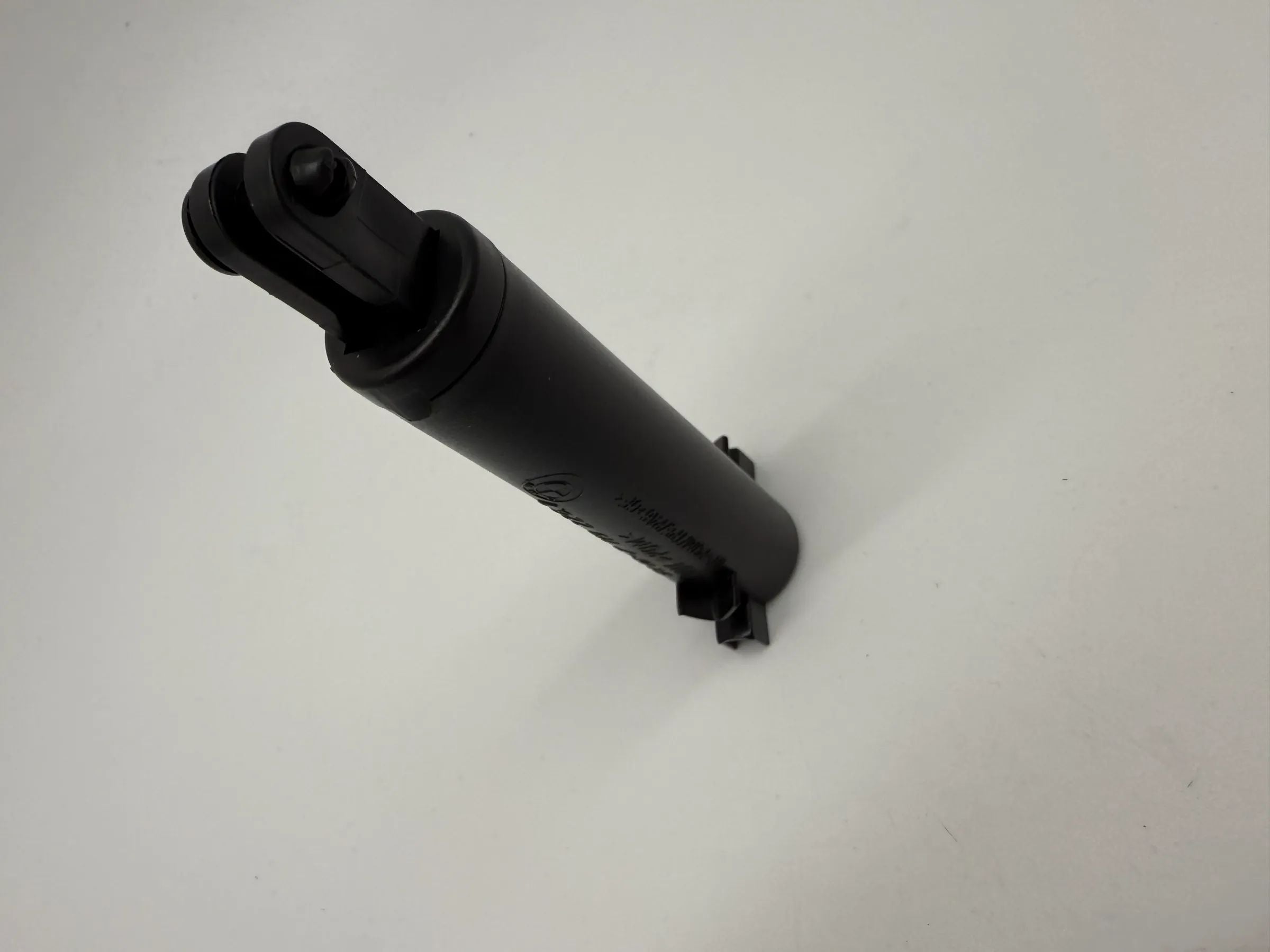 Original BMW E60/E61/E81/E84/E82/E87/E88  Dämpfer Handschuhkasten 51167119226