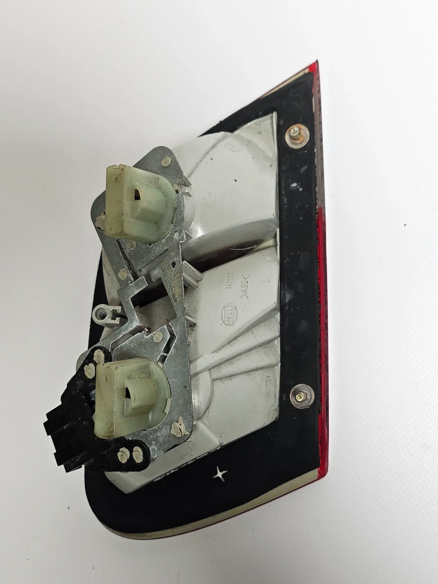 ORYGINALNA LAMPA TYLNA WEWNĘTRZNA LEWA MERCEDES BENZ CLK (C208) 320 2088200564