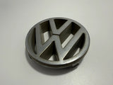 Original VW Zeichen Schriftzug Logo Emblem Wappen Schriftzug 3A0853601