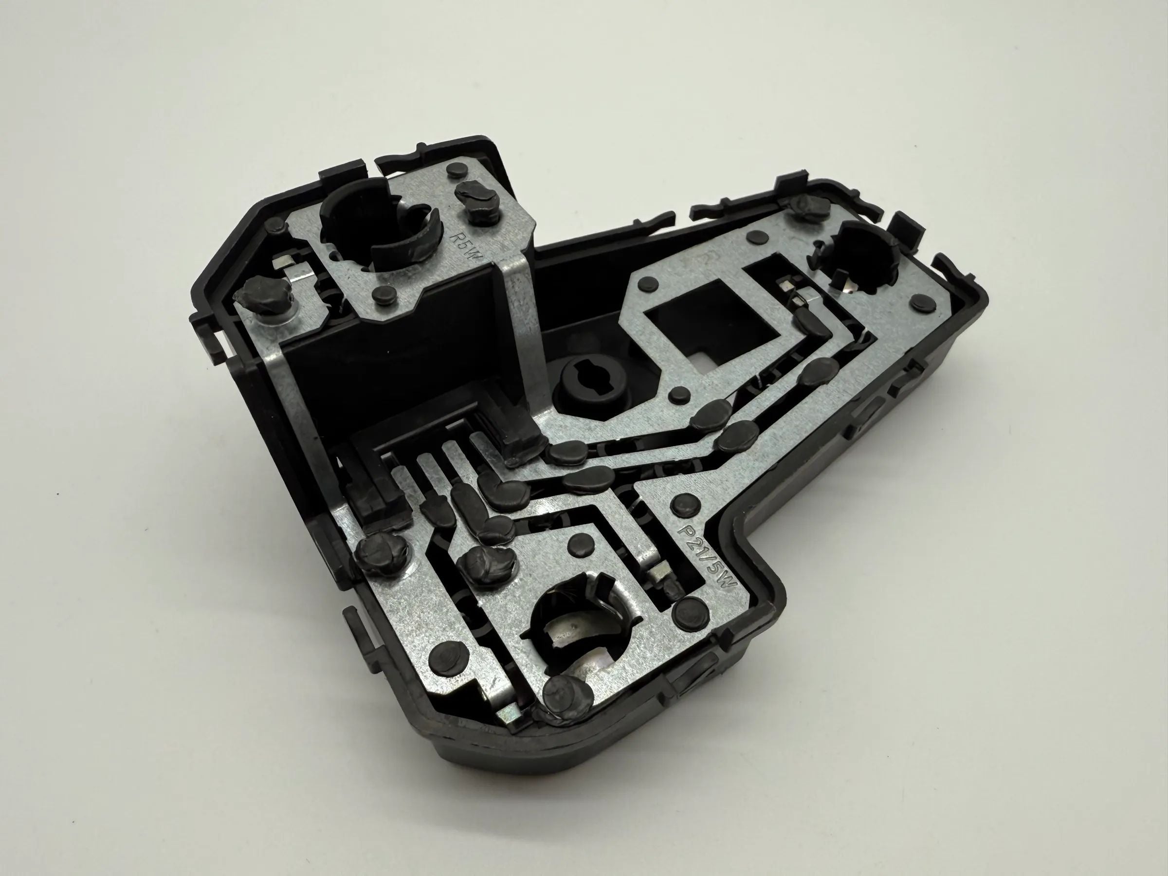 Oryginalny uchwyt lampy tylnej prawej Ford Galaxy (WGR) 7M5945258 / 962604