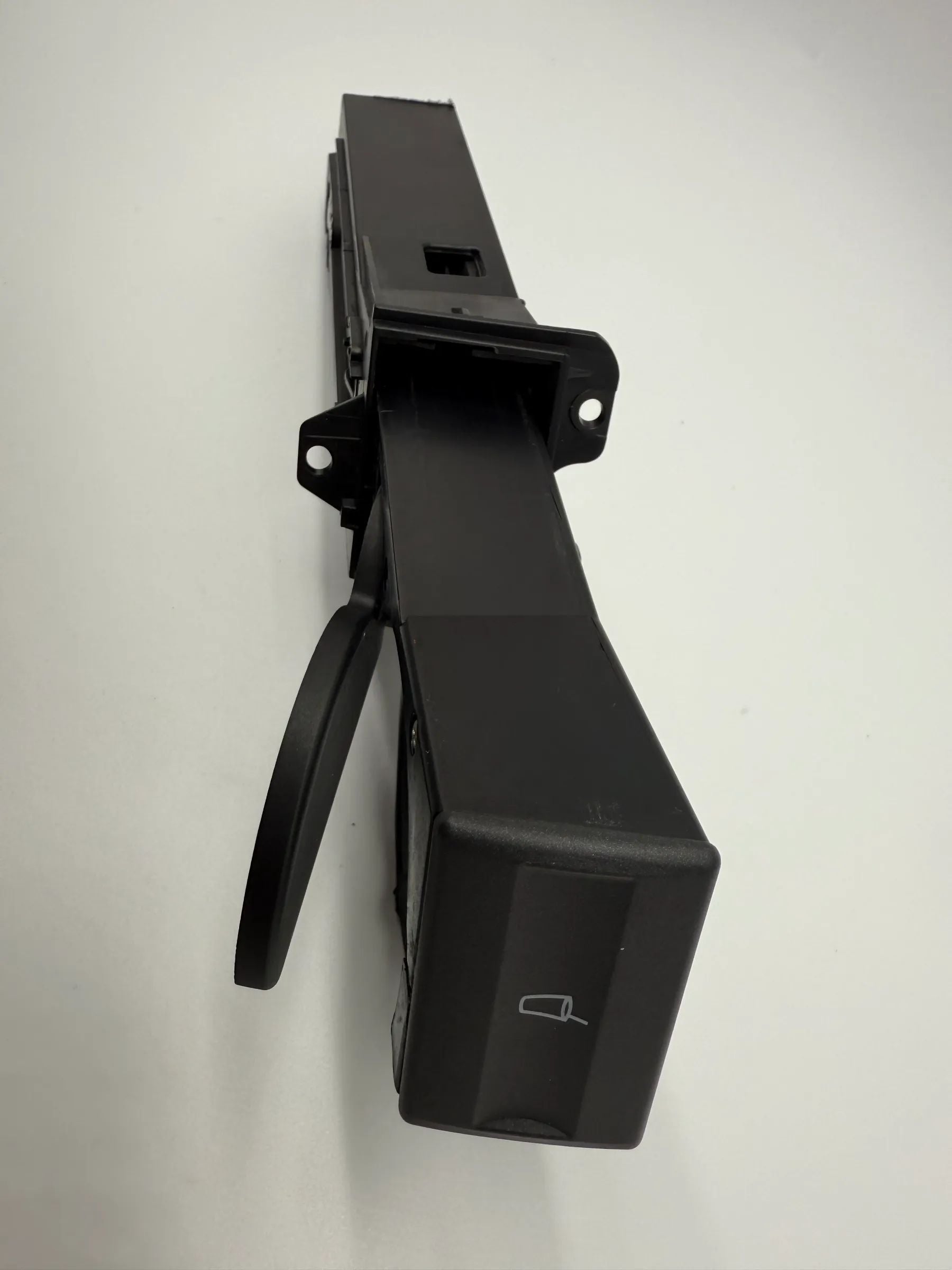 Original Ford Mondeo 3 III, cup holder, drink holder, cup holder 4S7113564A 