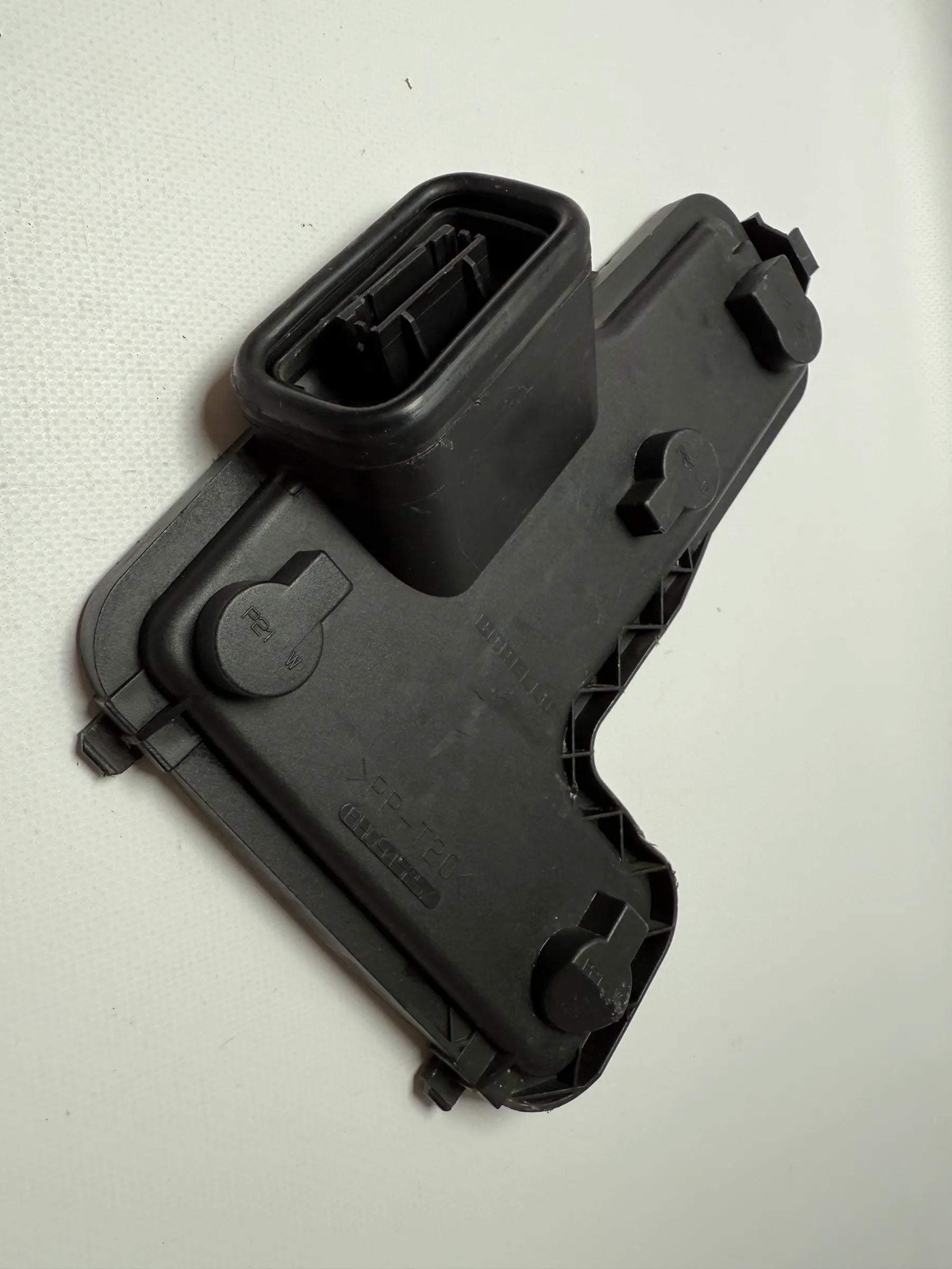 Original VW LUPO 6X1/6E1 lamp holder rear light left 38030143 SX / 6H0 945 257 