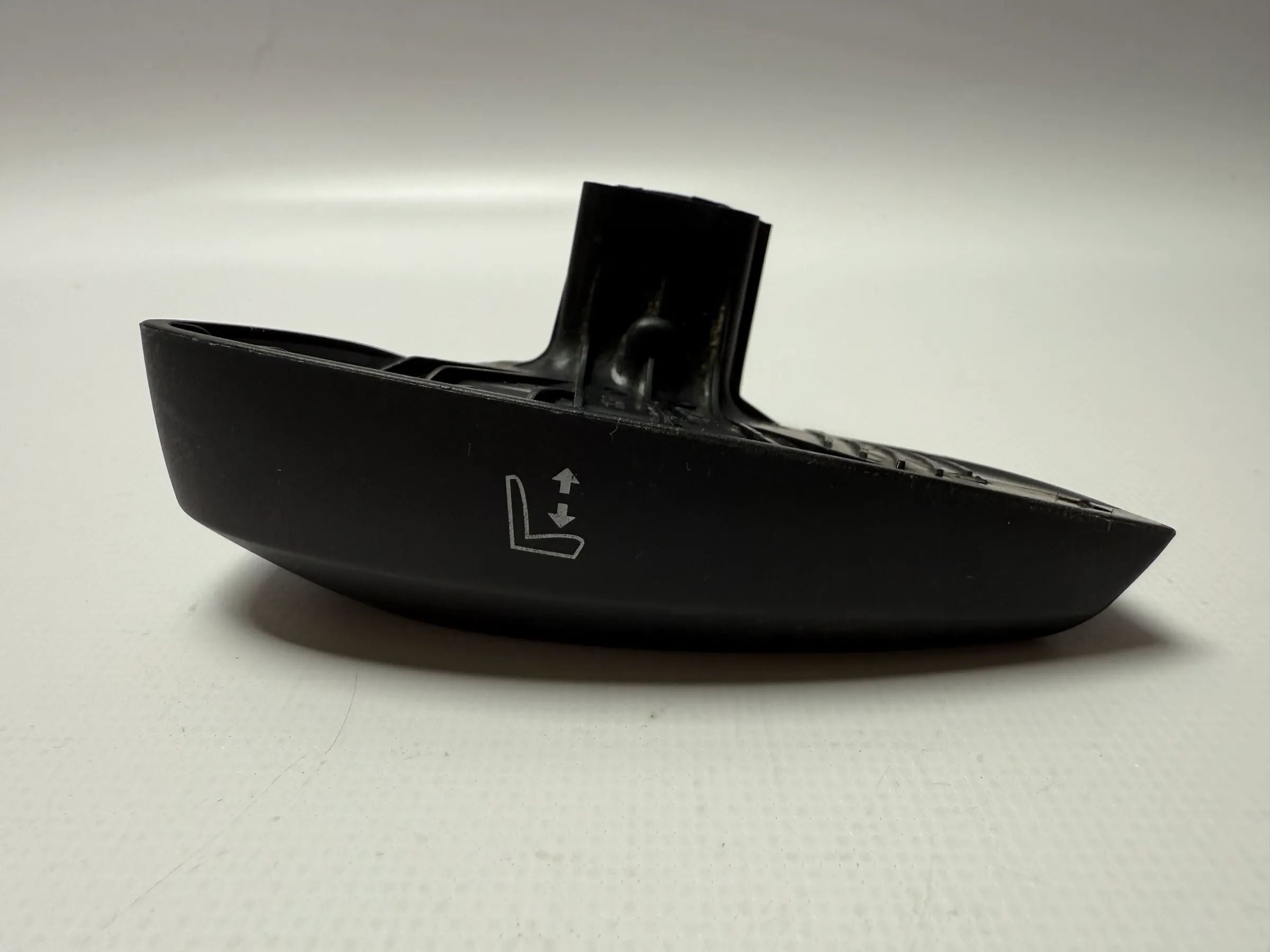 Оригинальная ручка регулировки сиденья BMW 3 серии (E46) передняя правая 711844007