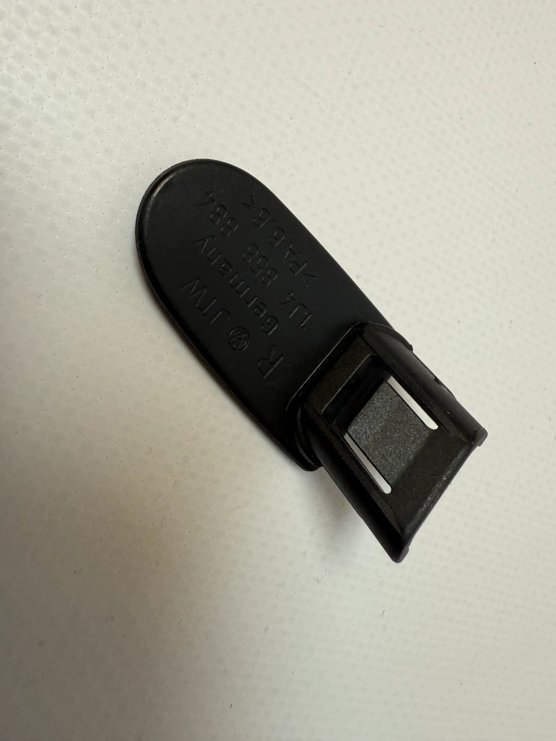 純正 VW ゴルフ4 IV 右Cピラー サイドトリム用シートベルトホルダー 1J4858884