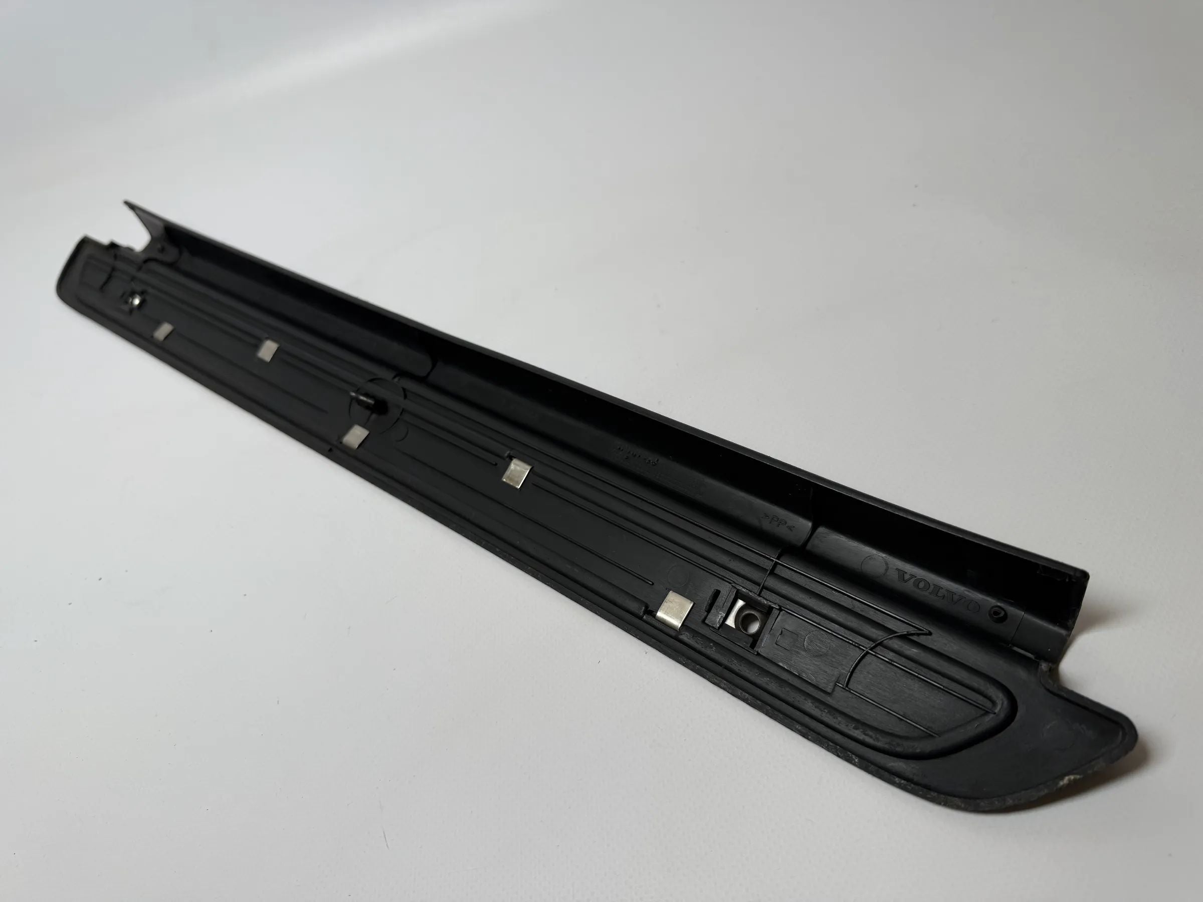 Oryginalna listwa progowa Volvo V40 Lewa Przednia C1/C2/C3 30818-429/425/421