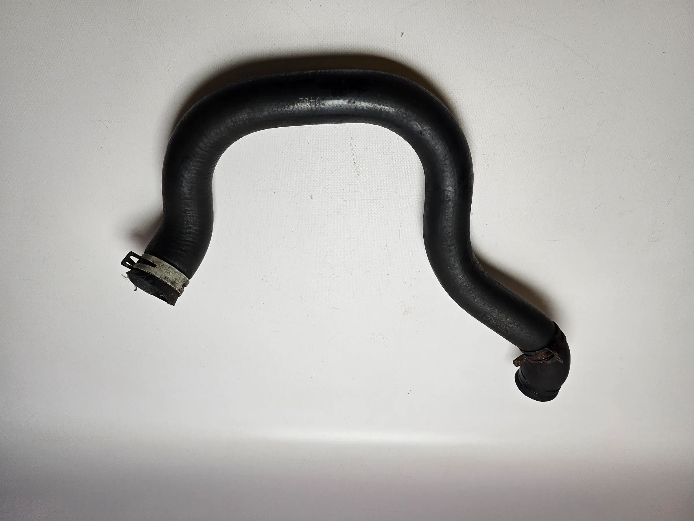 Durite de refroidissement 4.0 L. Durite d'eau climatisation Jeep Cherokee XJ 91-01 52028027