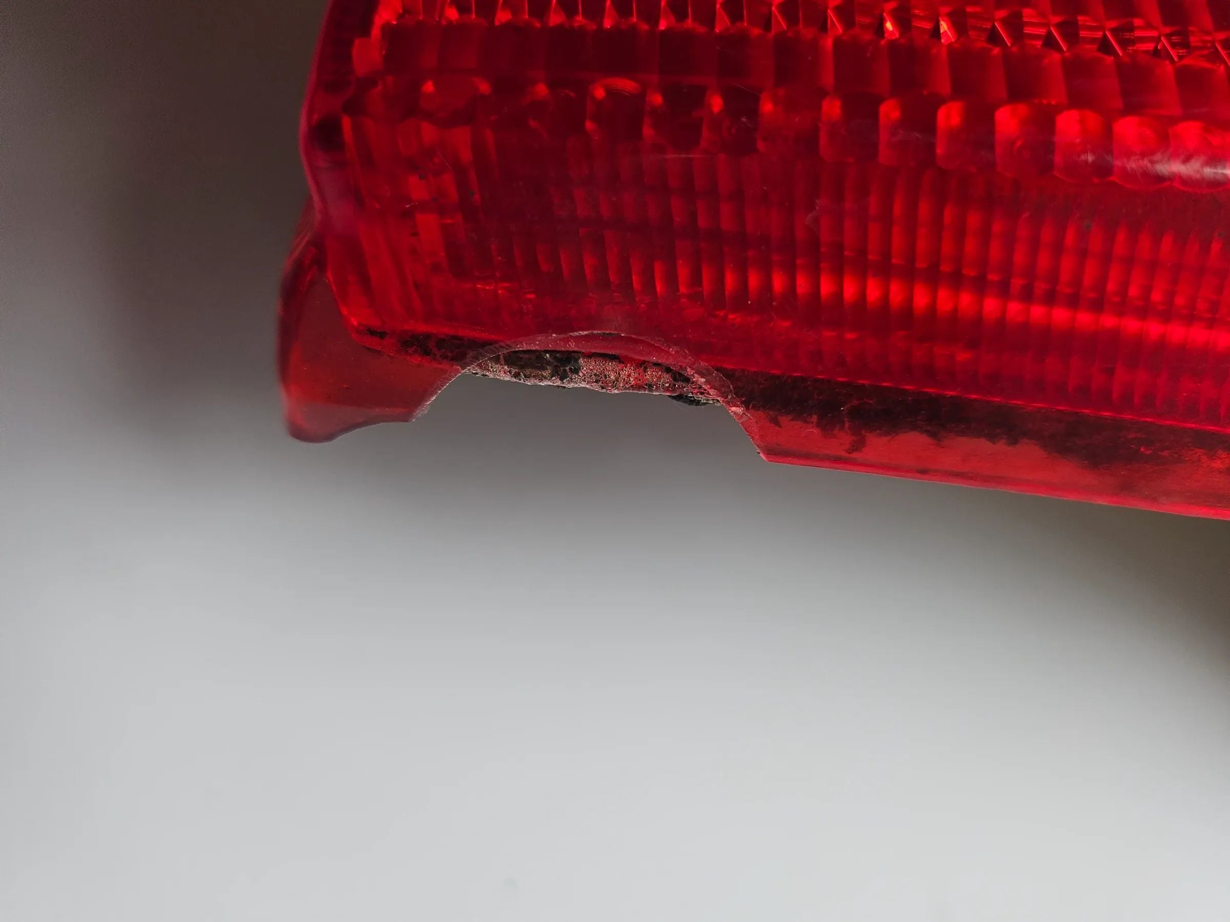 ORYGINALNA LEWA LAMPA TYLNA AUDI 80 893945095