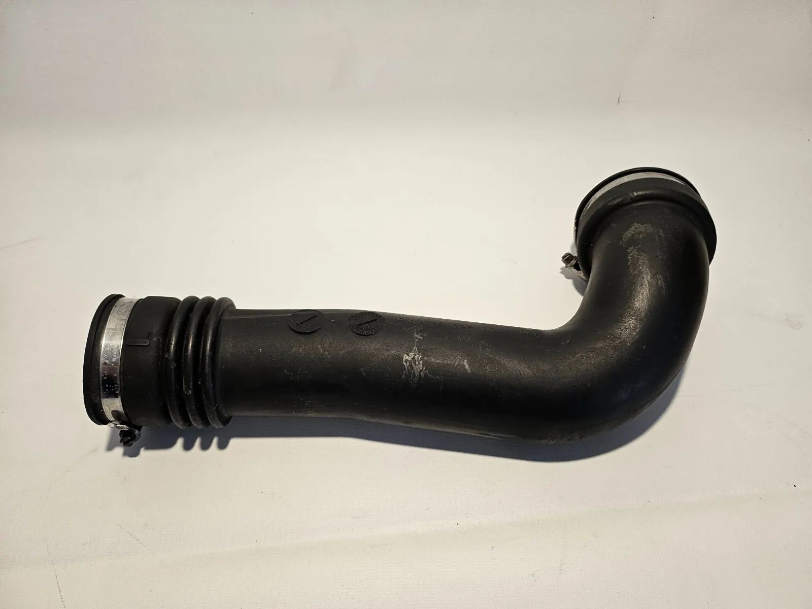 อะไหล่แท้ Mercedes W220 4.0 CDI ท่อดูดอากาศขวา A6280980001