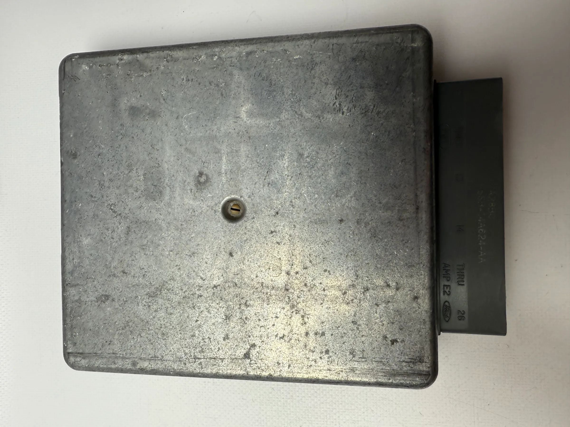 Original Ford Fiesta 1.3 Engine Control Unit 97FB-12A650-AKA 