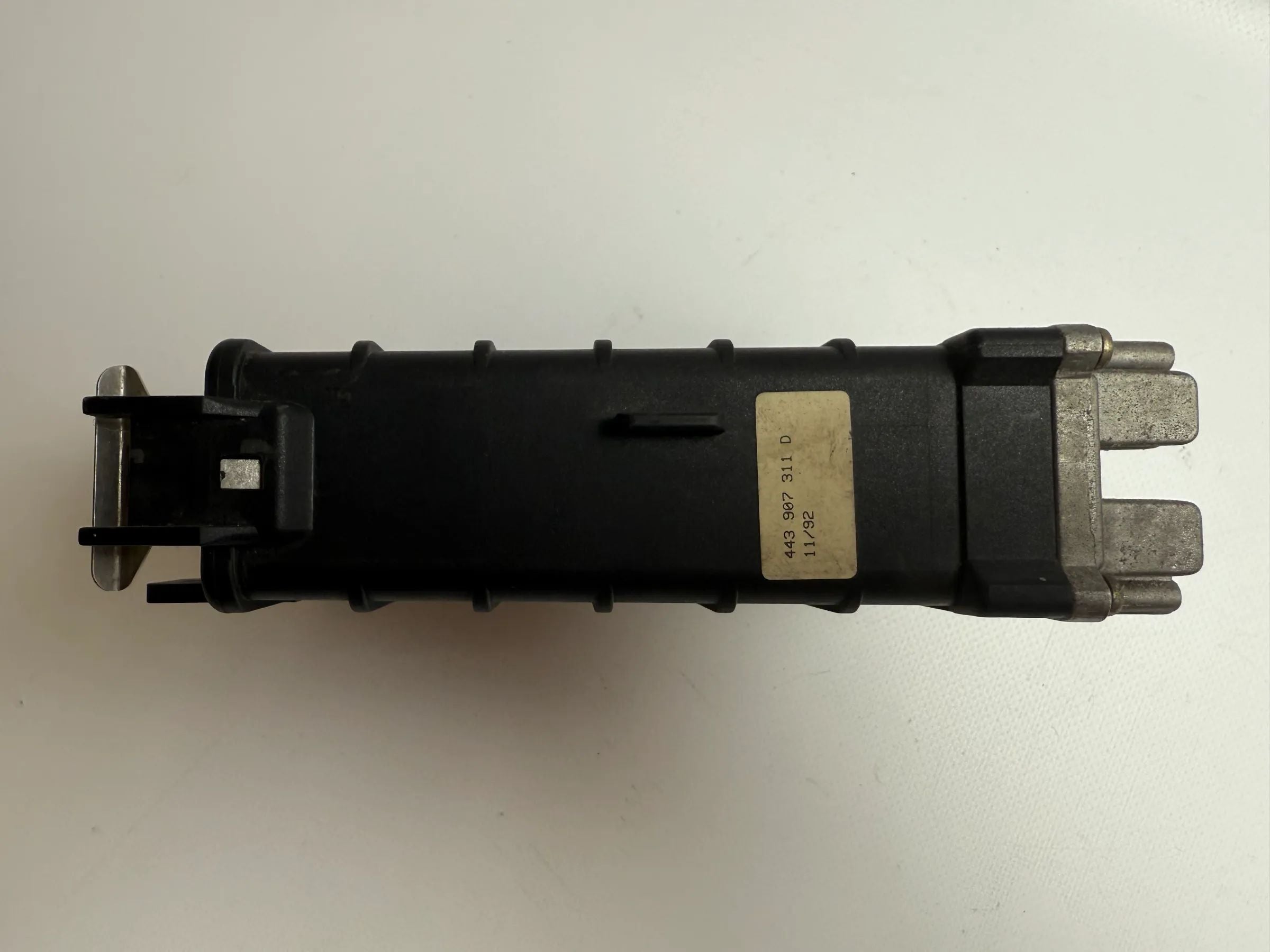 Original VW Passat 35i 1.8 Engine Control Unit ECU 0261200271 / 443907311D 