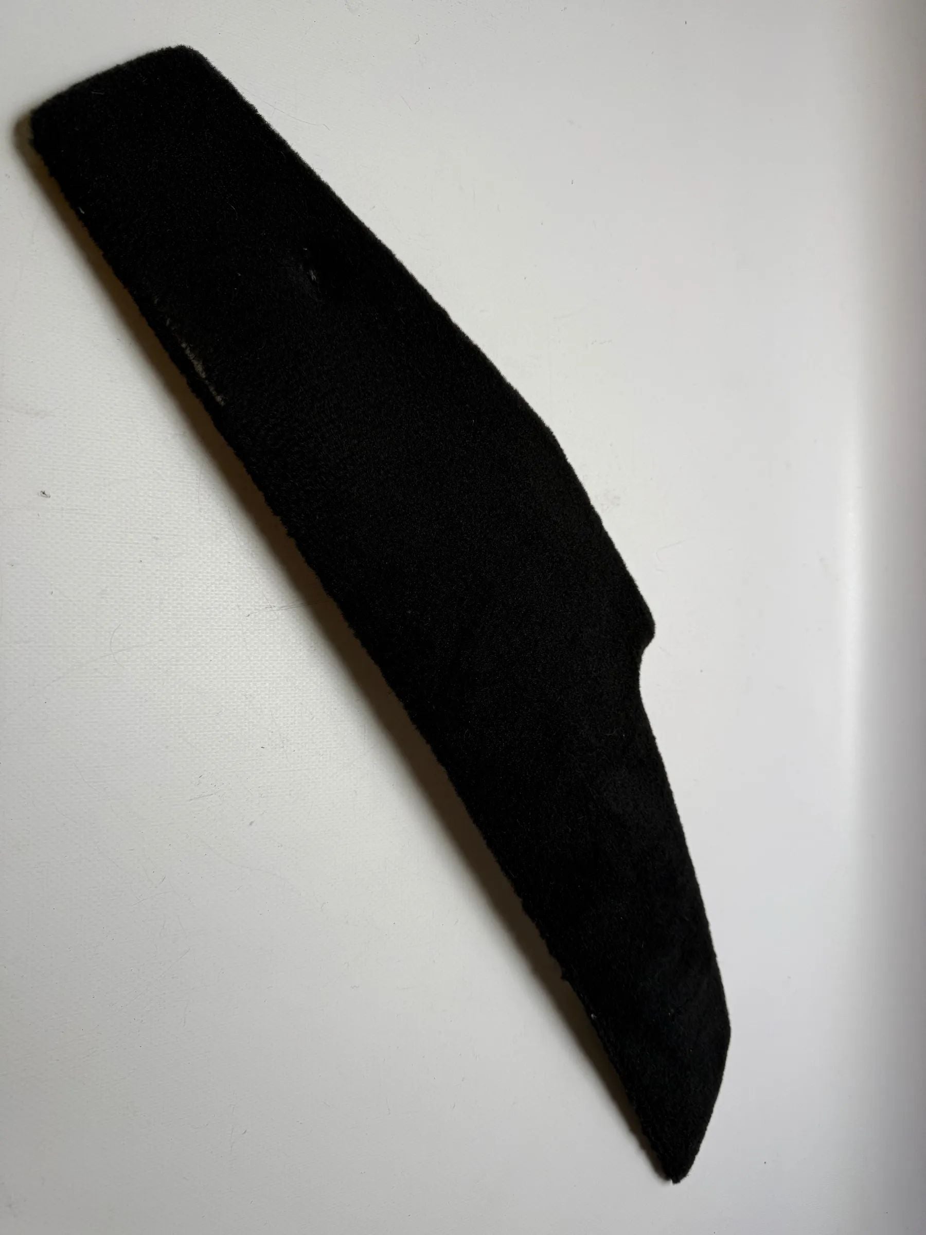 Oryginalna osłona konsoli środkowej dywanik lewy BMW 5er E39 8159691