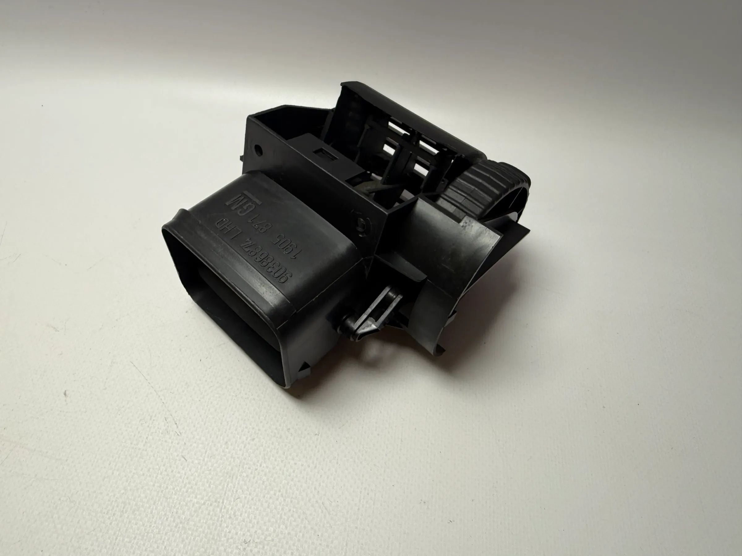 Originele Opel Corsa B Ventilatierooster Ventilatierooster Luchtkanaal AT315217F1A / 90386874 LHD