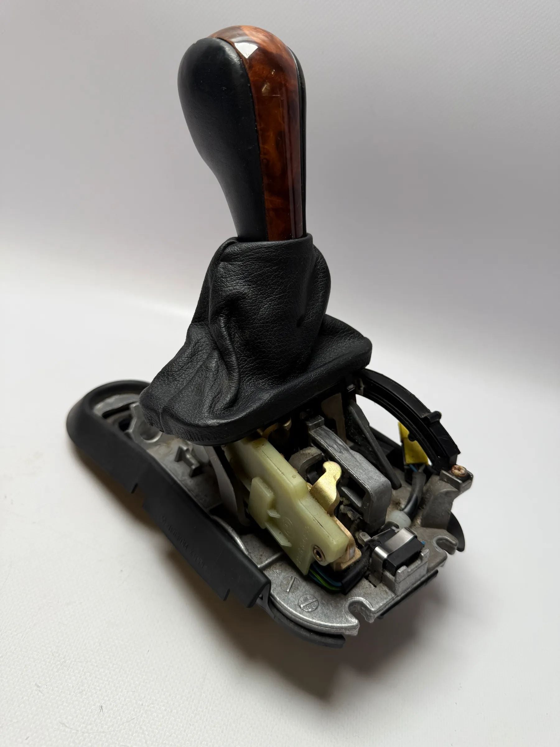 Оригинальный рычаг переключения передач BMW 5 E39 автомат Steptronic 1422277