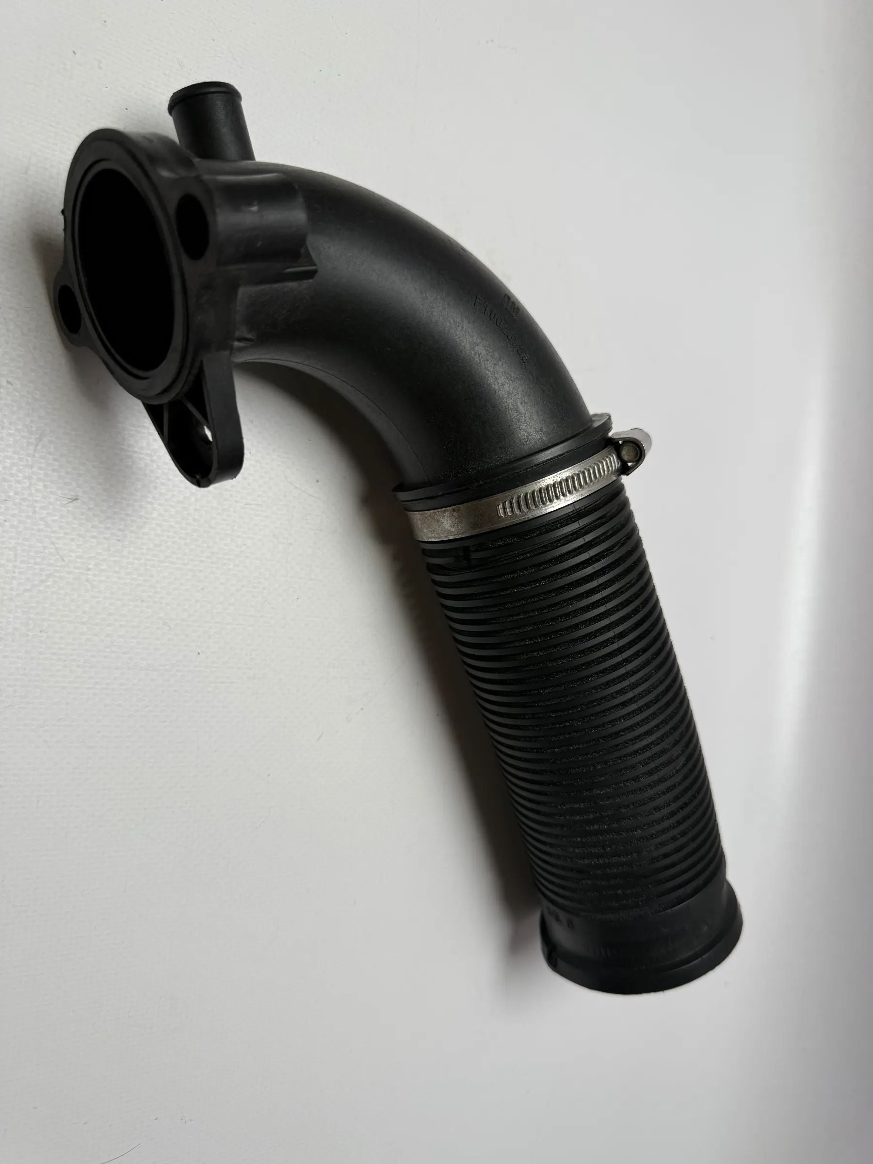 Original Opel Agila GM pipe air mass meter FT0023935 / 9158459 