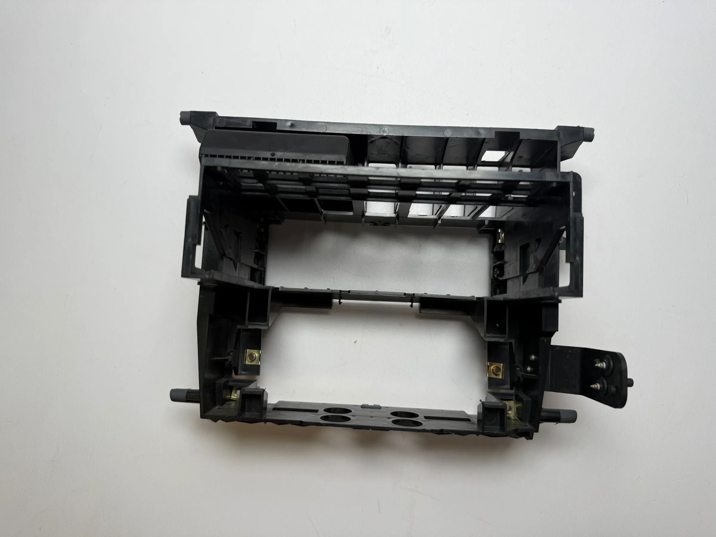 Original Audi A4 S4 B5 Mittelkonsole Radioschacht  8D0857007G