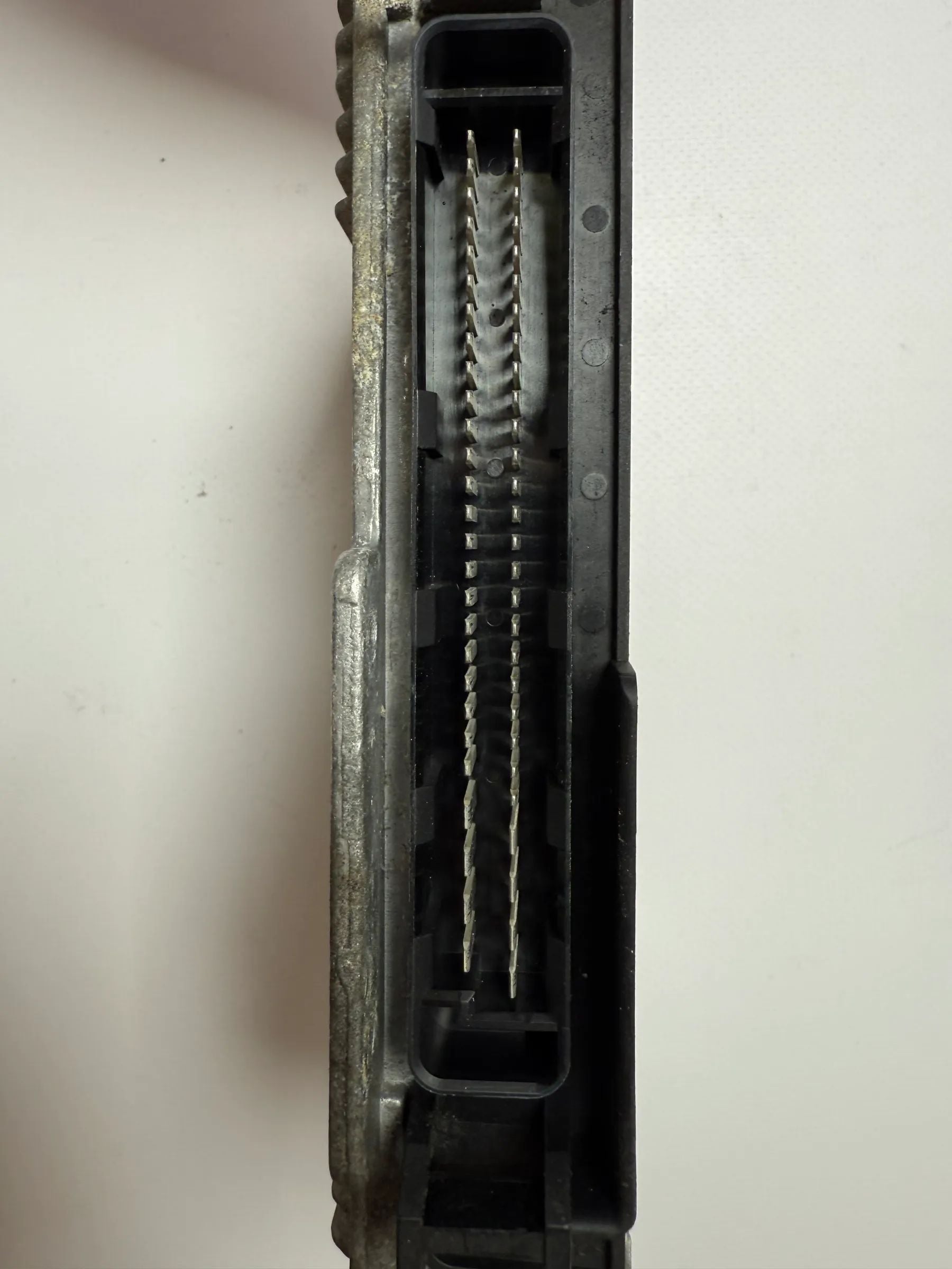 Original Volvo V40 / S40 Centralina Motor ECU Siemens 30857471 / S113727101H