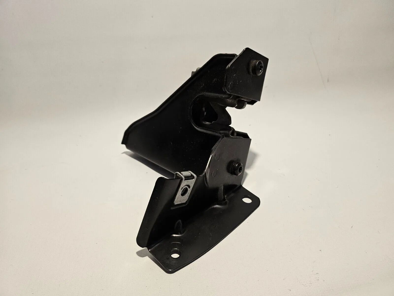 BMW 3er E90 E91 Motorhaubenverriegelung Motorhaubenschloss Vorne links 7116705