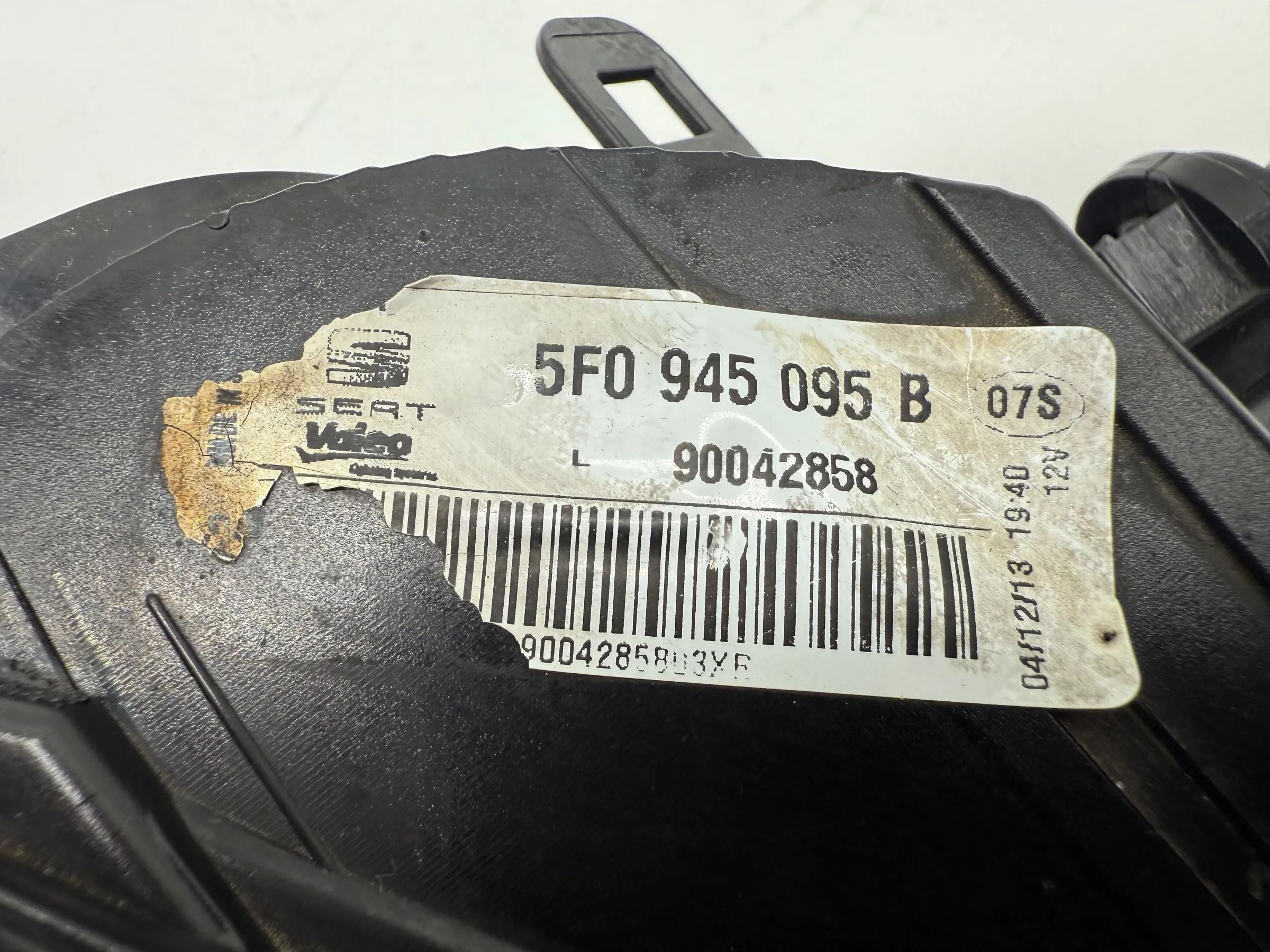 SEAT Leon Hatchback (5F1) Farolim Traseiro Esquerdo 5F0945095B / 90042858