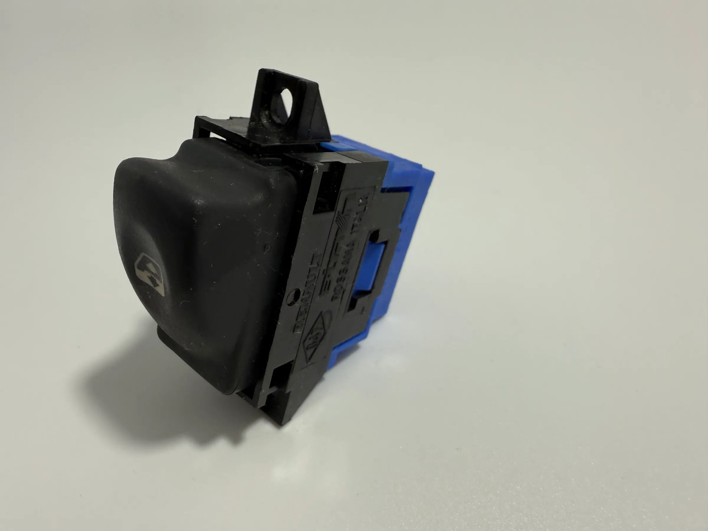 Original Renault Laguna I (B56_, 556_) 1.8 Elevador de Vidros Manual Azul 7700417486