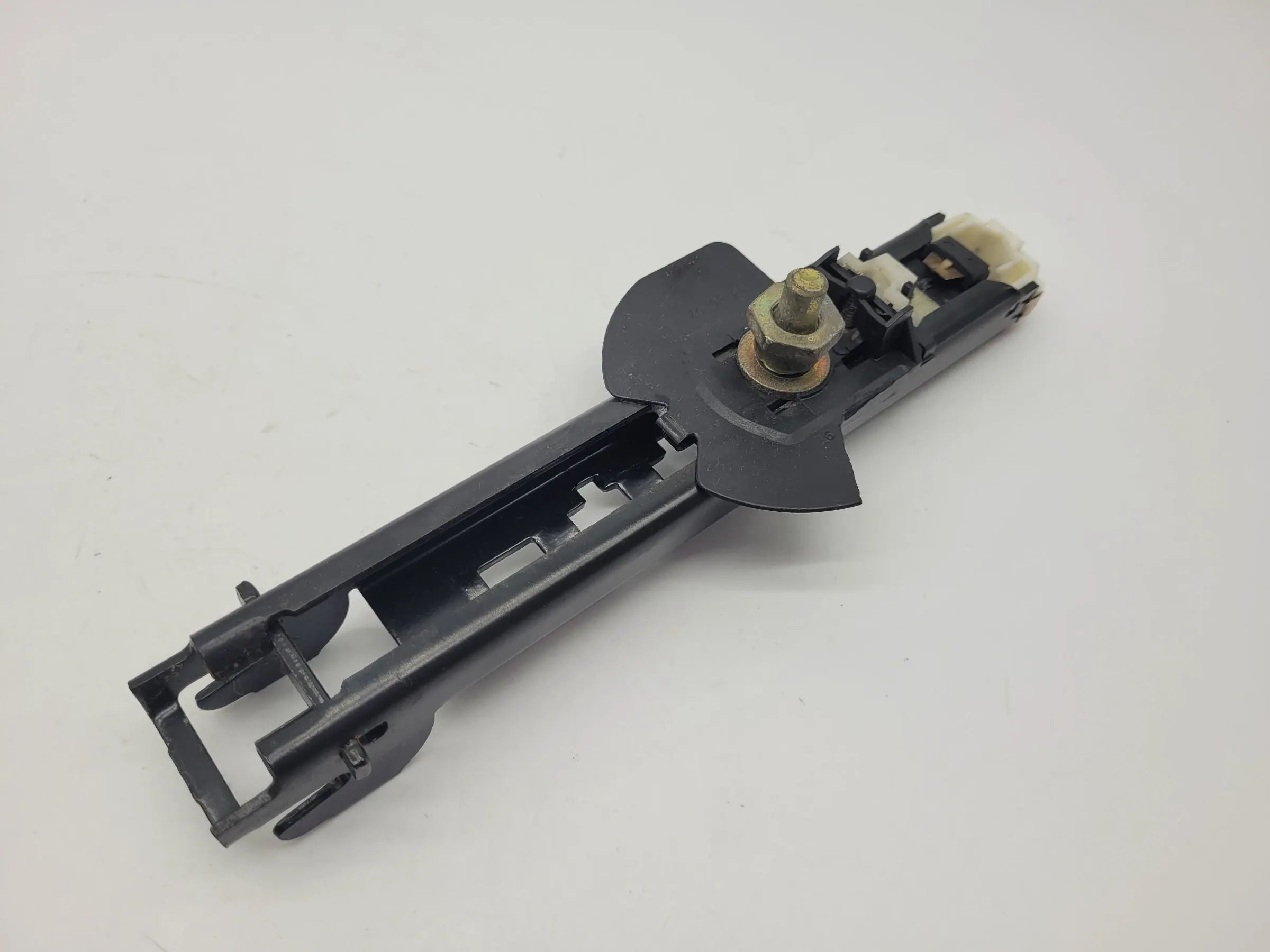 Original Audi A6 Gurtversteller Höhenverstellung Vorne Rechts 4A0857833D