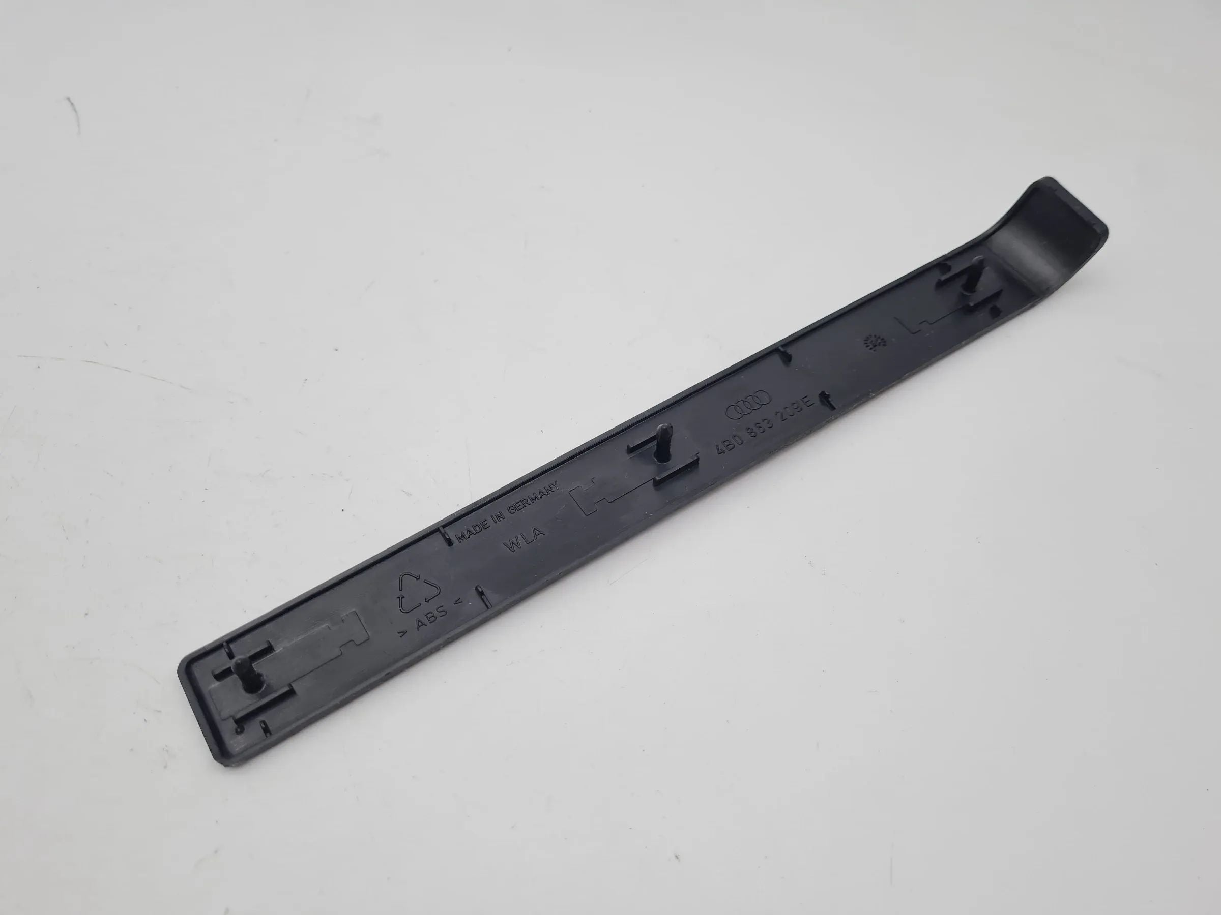 Original Audi A6 (4B2/4B4) Abdeckung Blende Mittelkonsole 4B0863209E