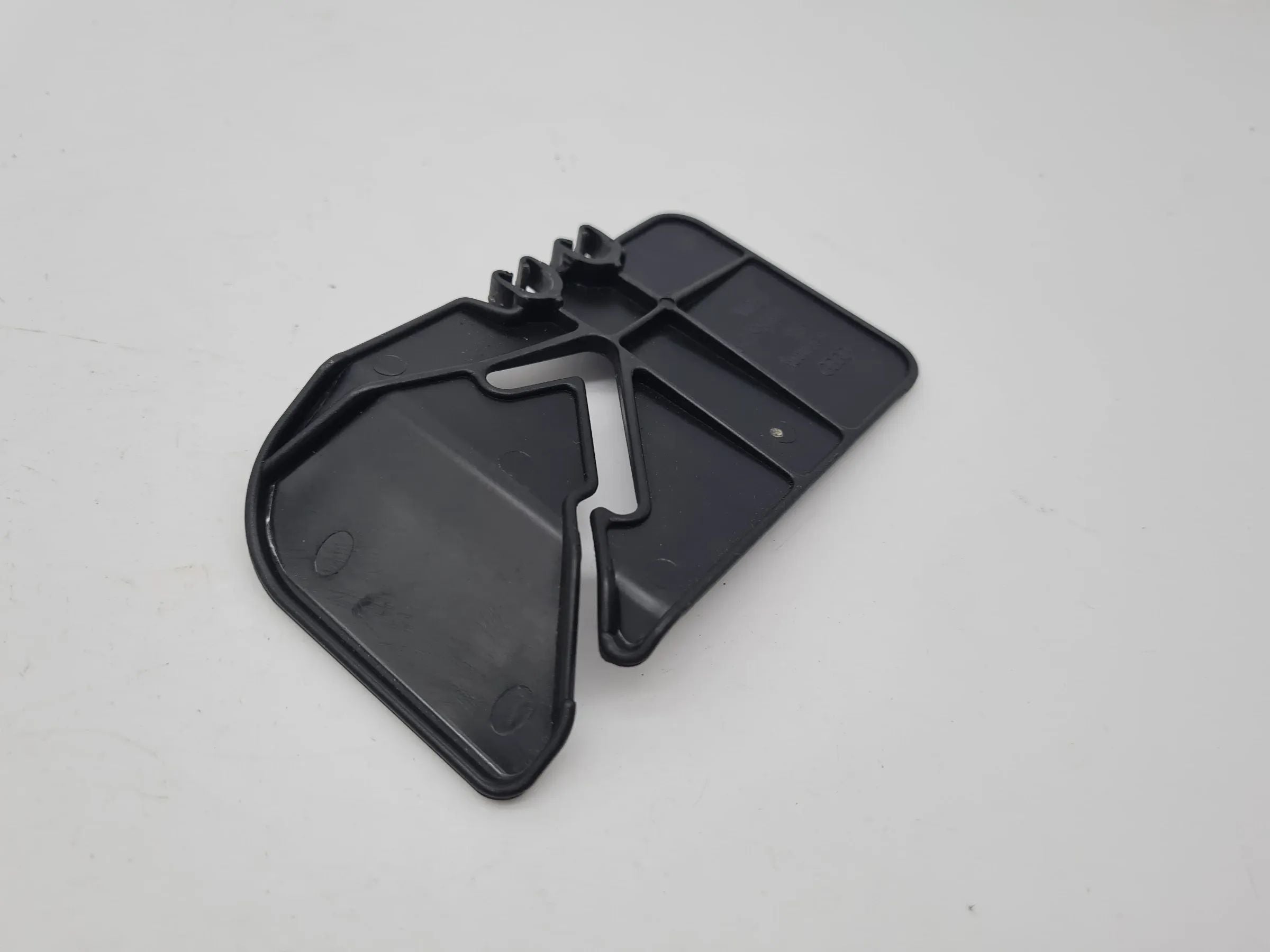 Original Audi A6 (4B2/4B4) Abdeckun Gurtschnalle Gurt Hinten Rechts 4B0857798